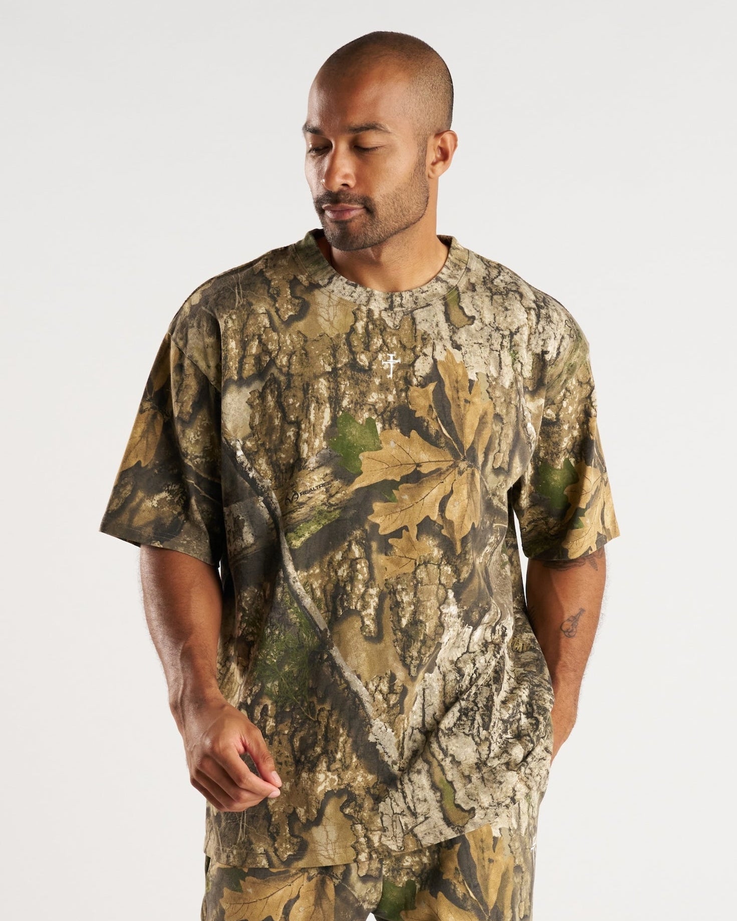 Heavyweight Cotton Oversized Tee “FHG” - Realtree Camo
