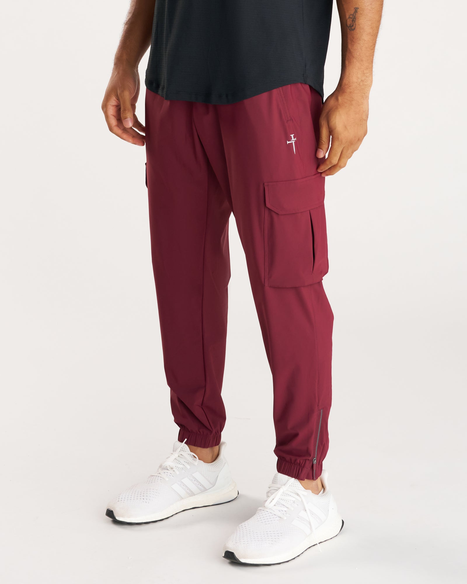 Vapor-Lite™ Cargo Jogger - Merlot
