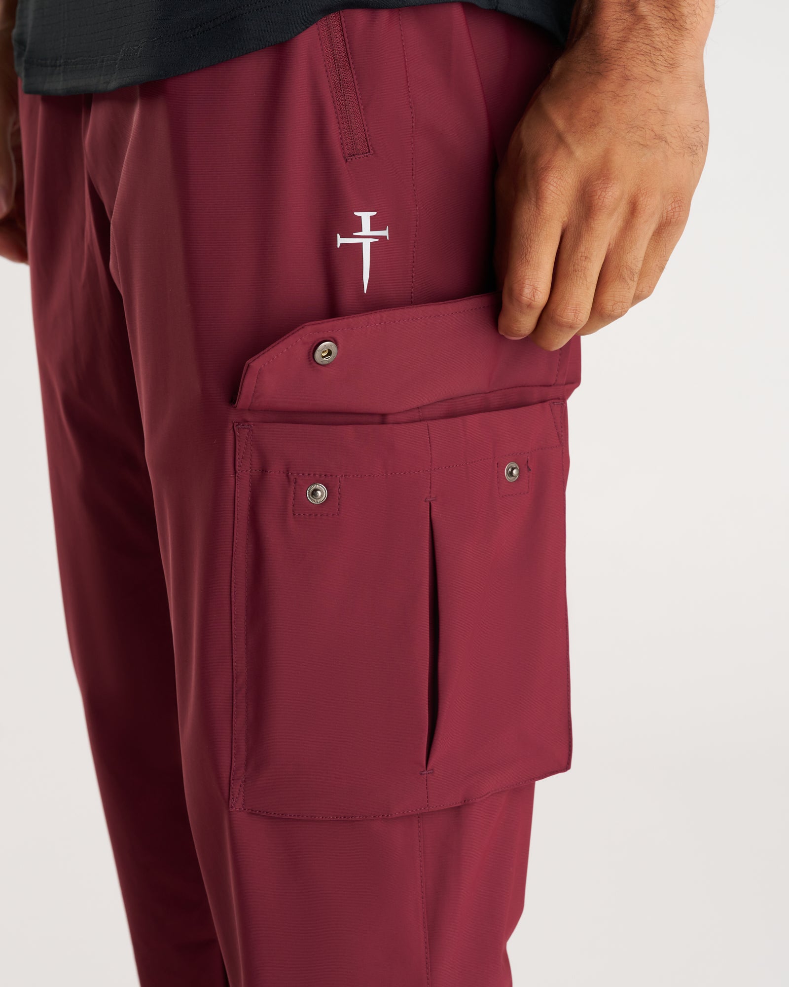 Vapor-Lite™ Cargo Jogger - Merlot