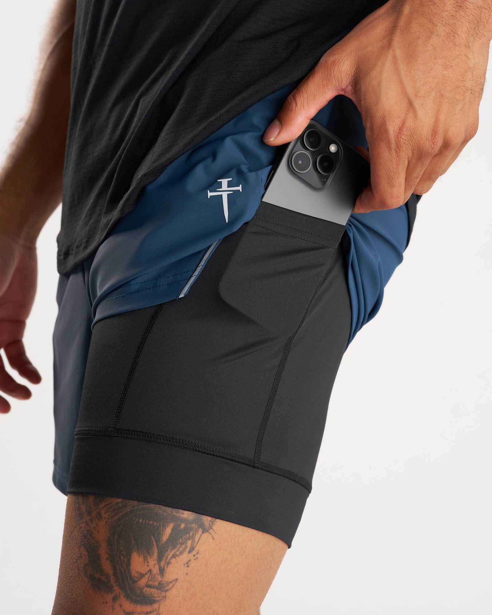 Vapor-Lite™ Liner 5" Short "Cross" - Midnight Navy