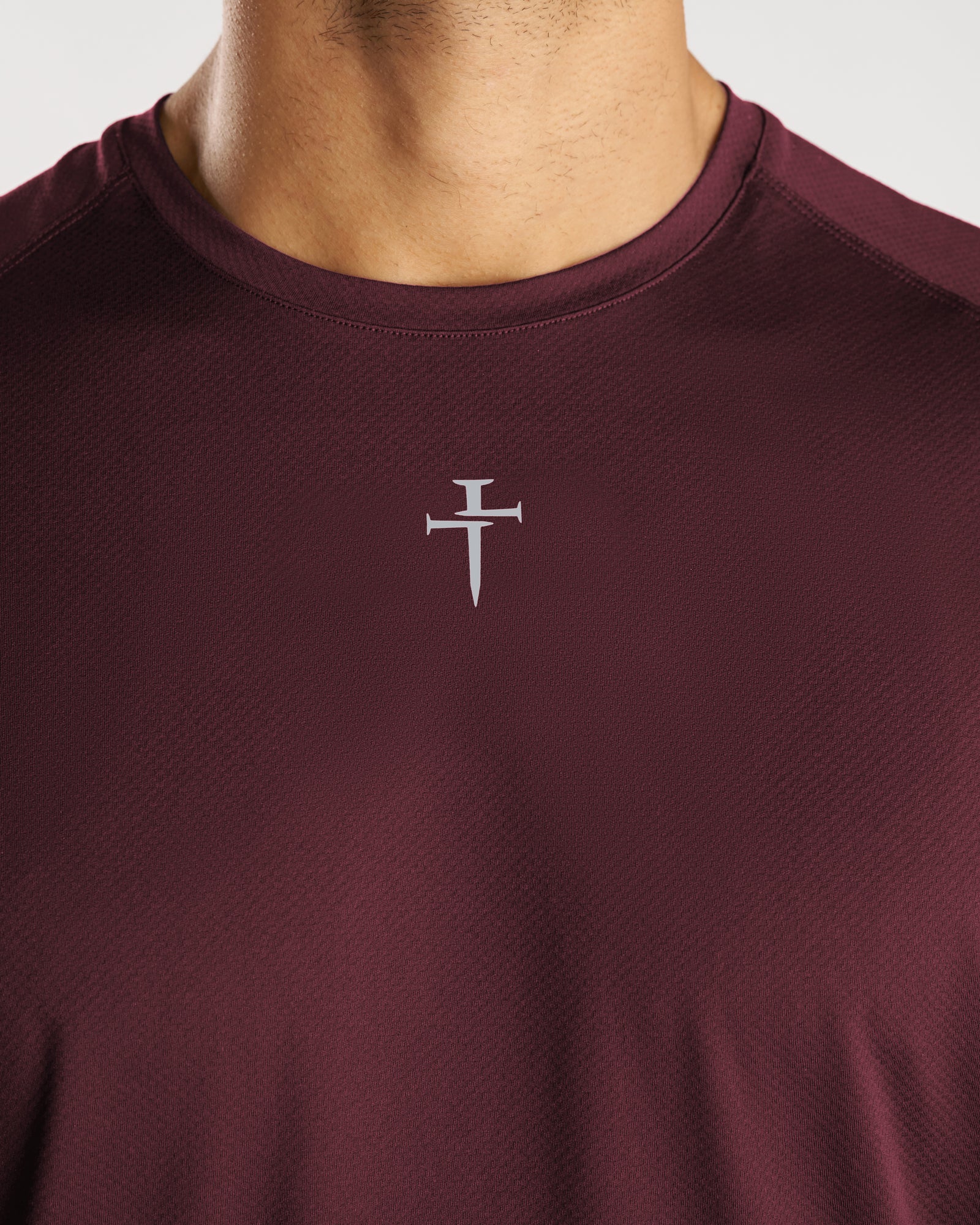 Pro-Tech Tee "Cross" - Merlot