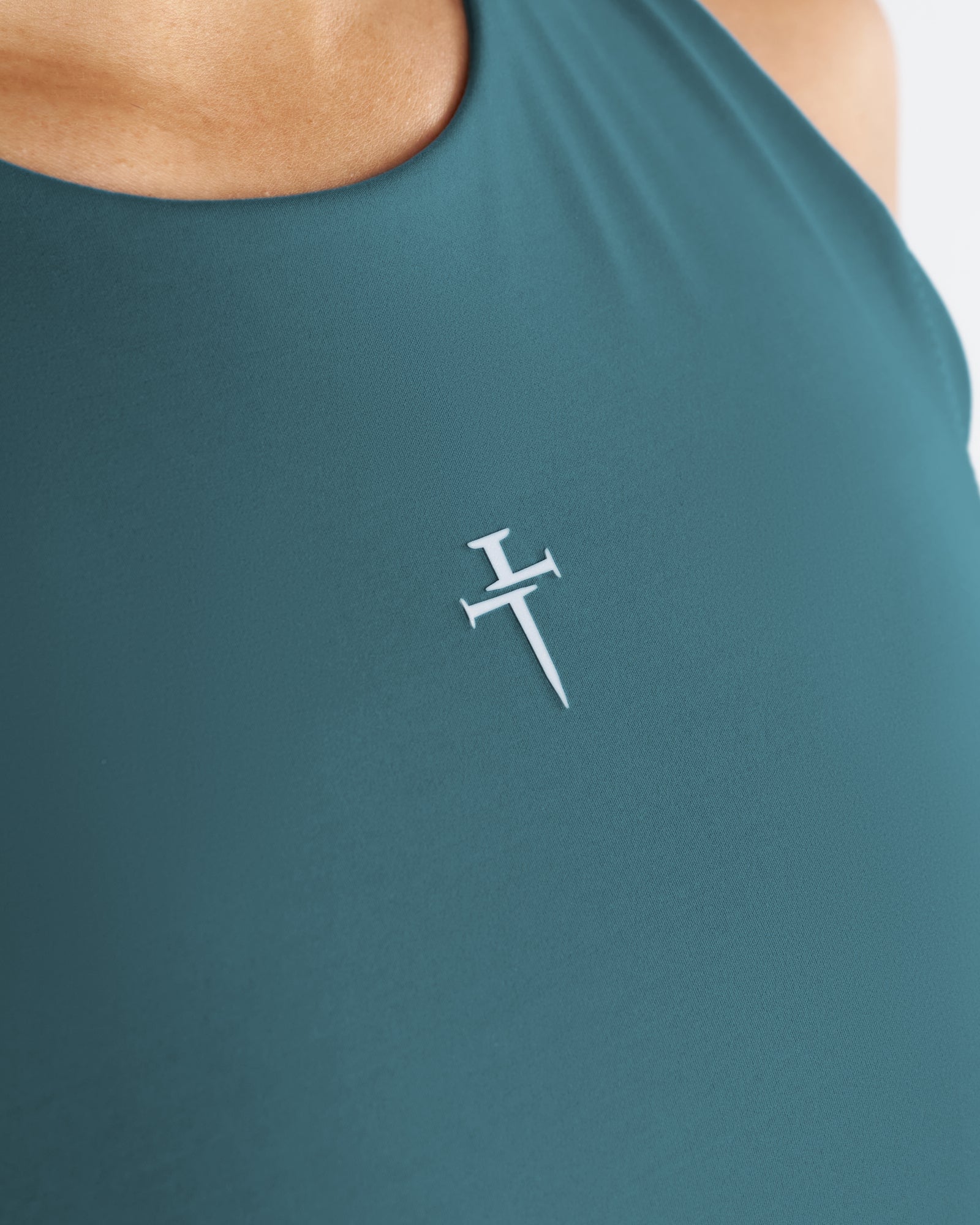 Endura-Train™ Longline Bra - Teal