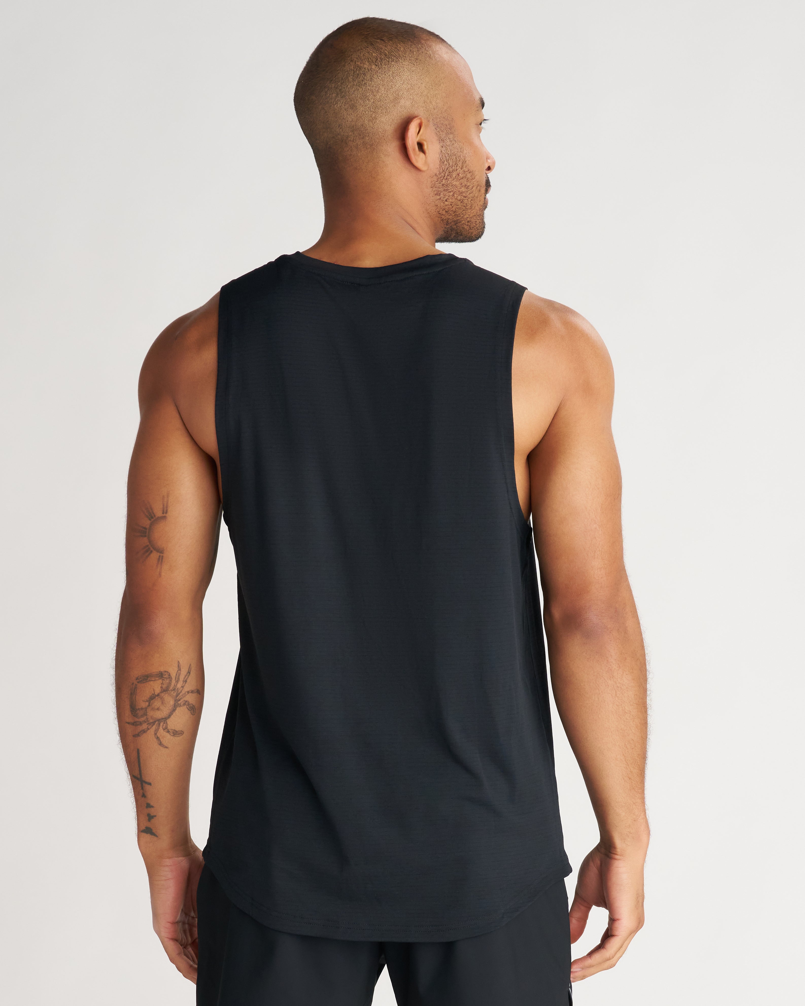 Aion-Lite™ Tank - Black