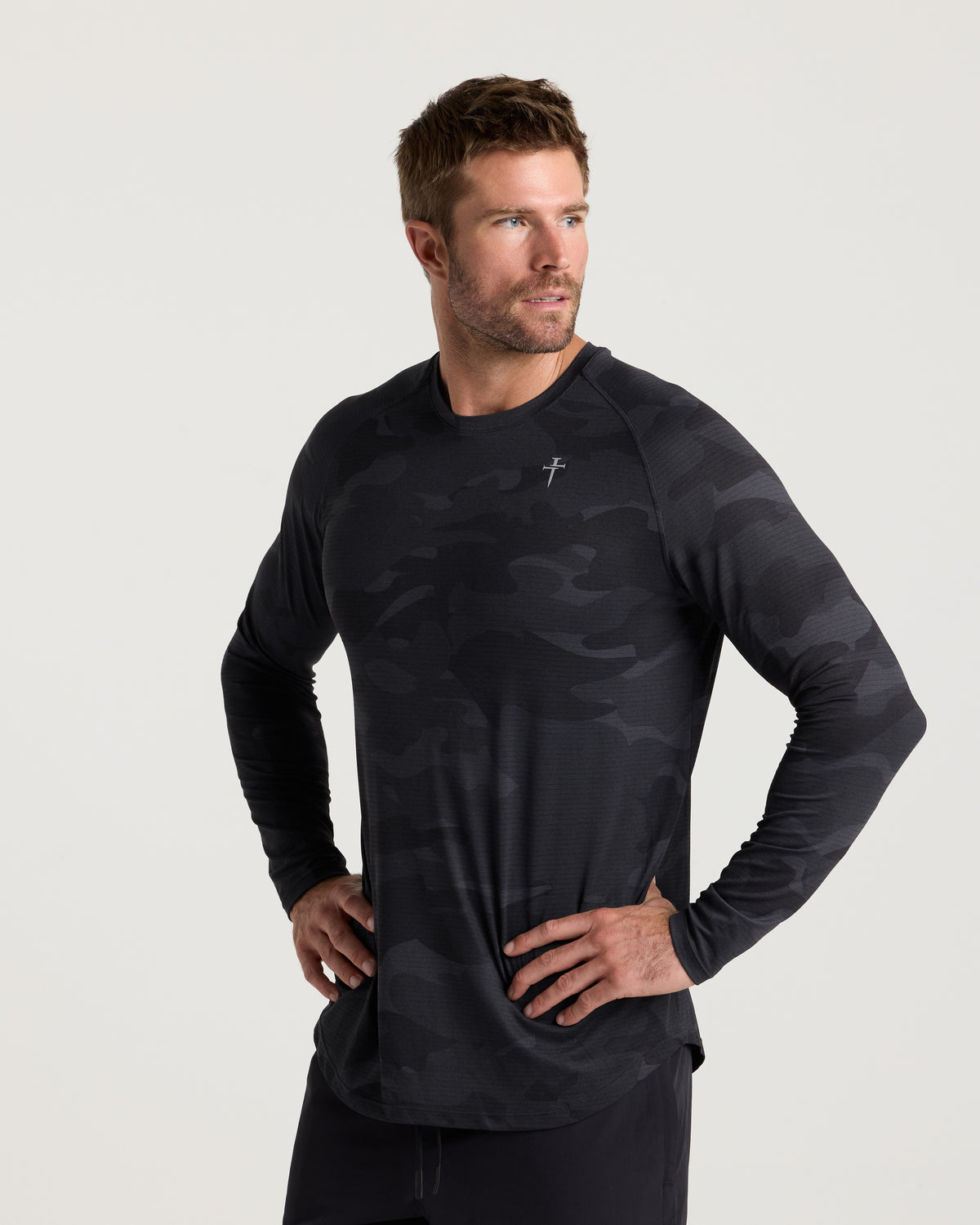 Aion-Lite™ Long Sleeve "Cross" - Black Camo
