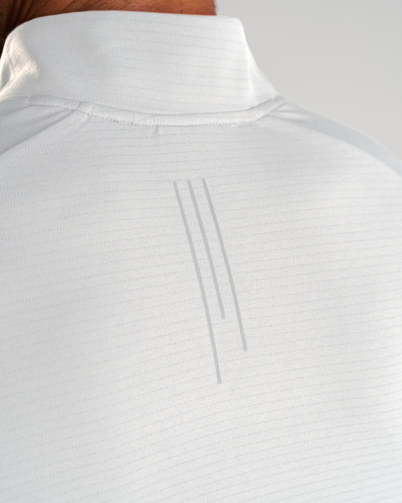 Aion-Lite™ Quarter Zip - White