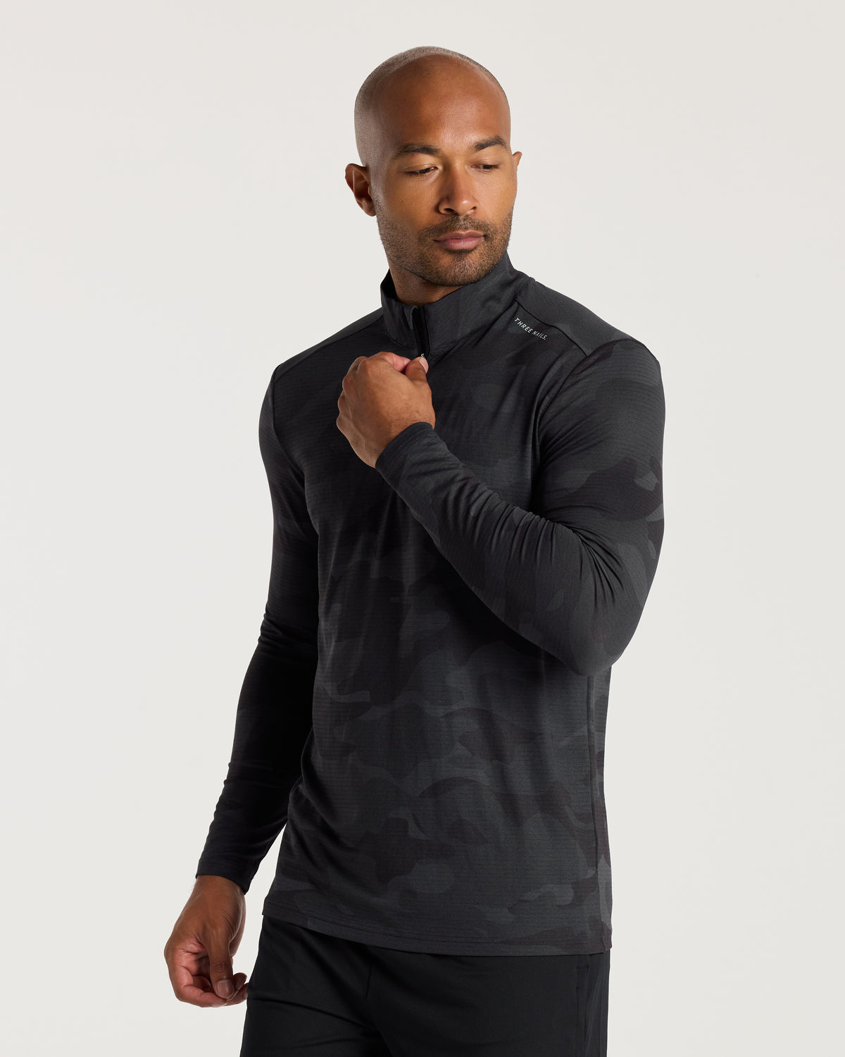 Aion-Lite™ Quarter Zip - Black Camo