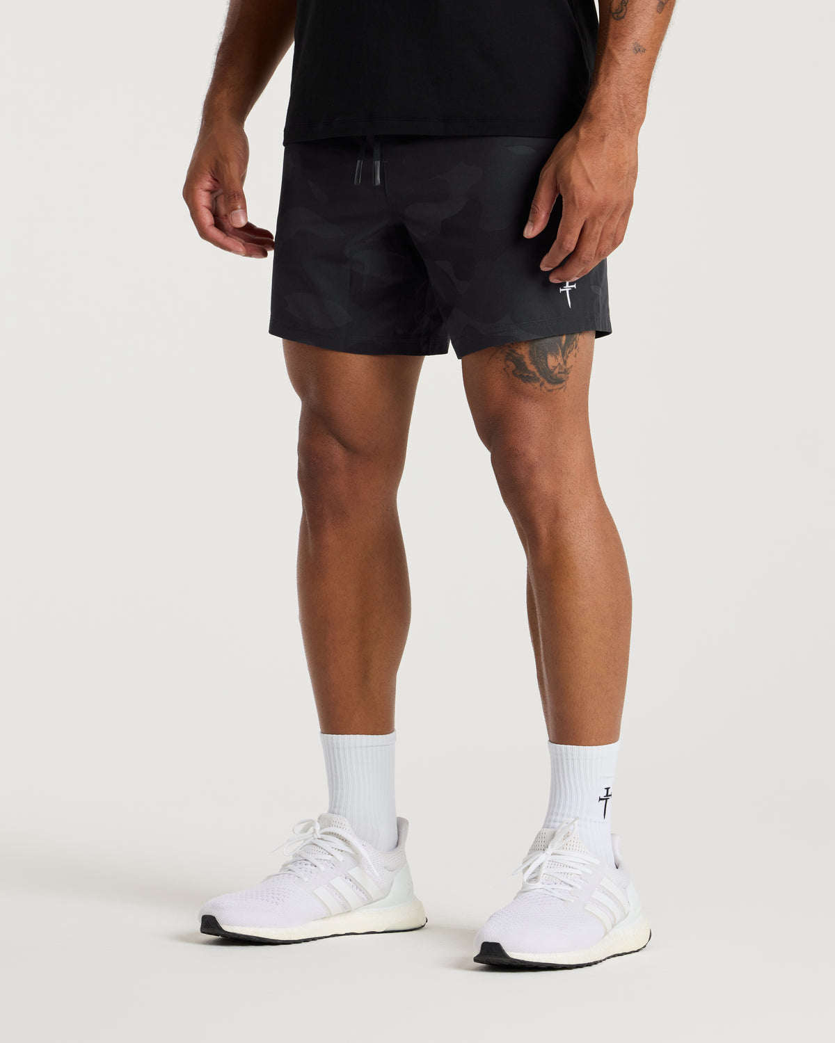 Coastal Linerless 7" Short - Black Camo