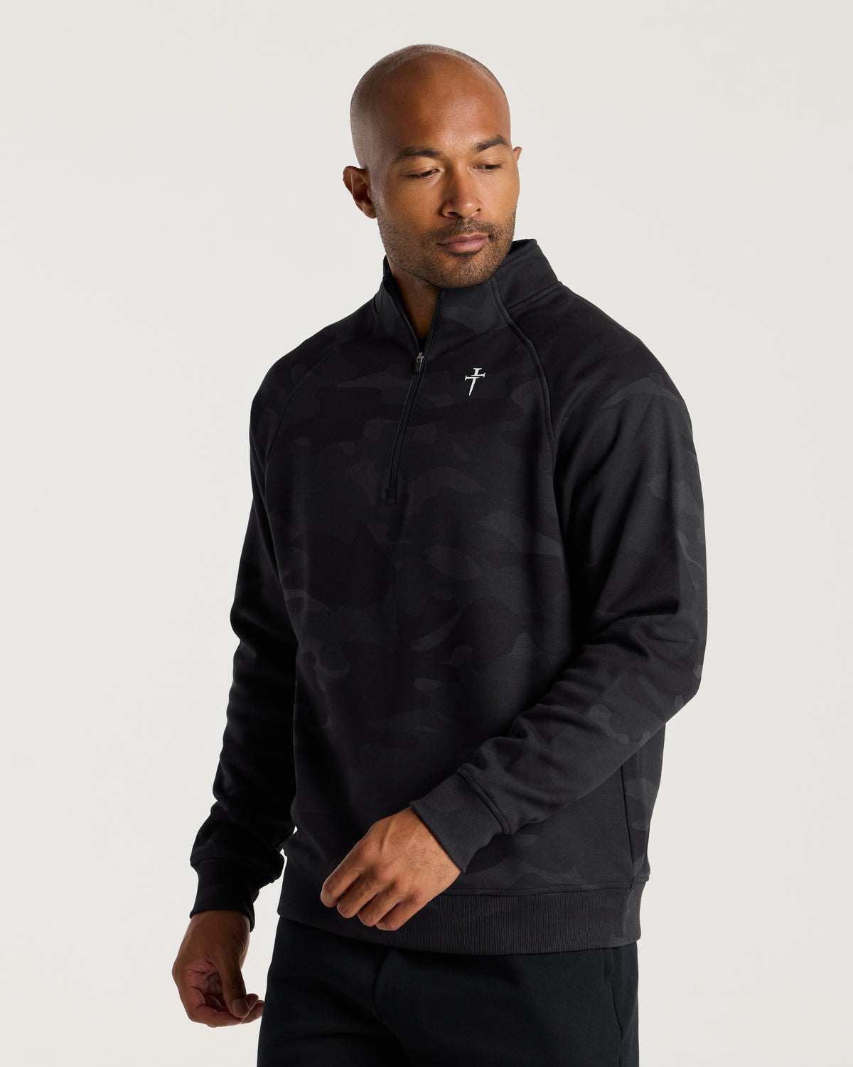 Signature Fleece Quarter Zip - Black Camo