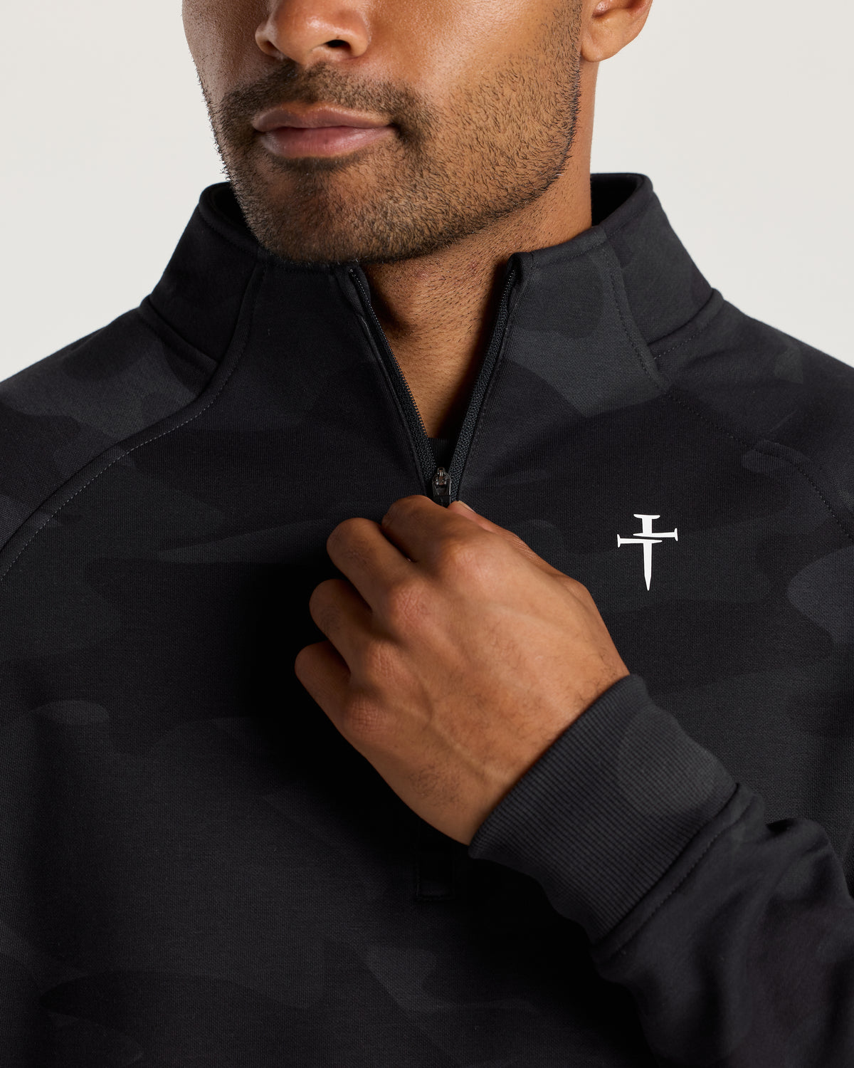 Signature Fleece Quarter Zip - Black Camo