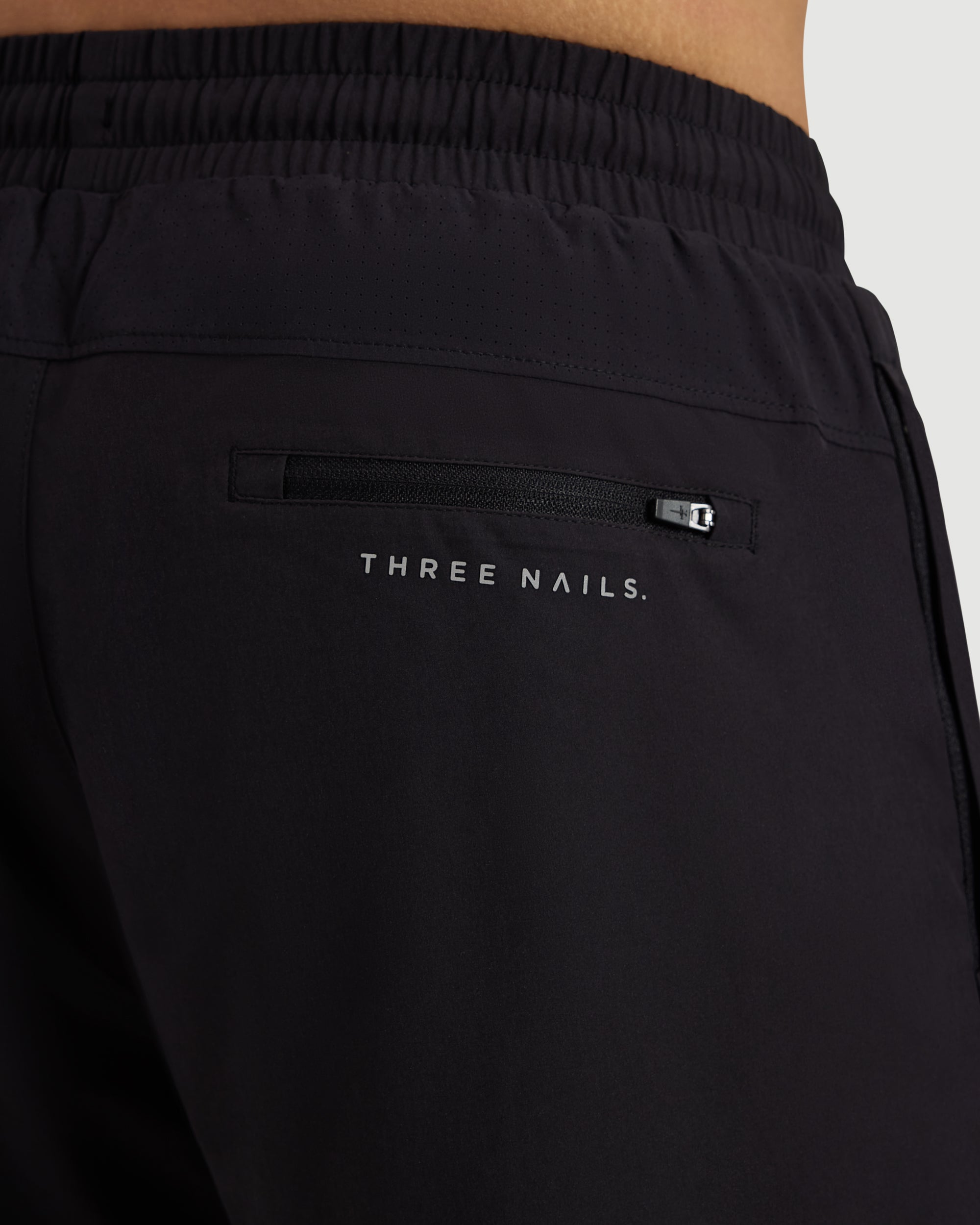 Coastal Liner 5" Short - Black