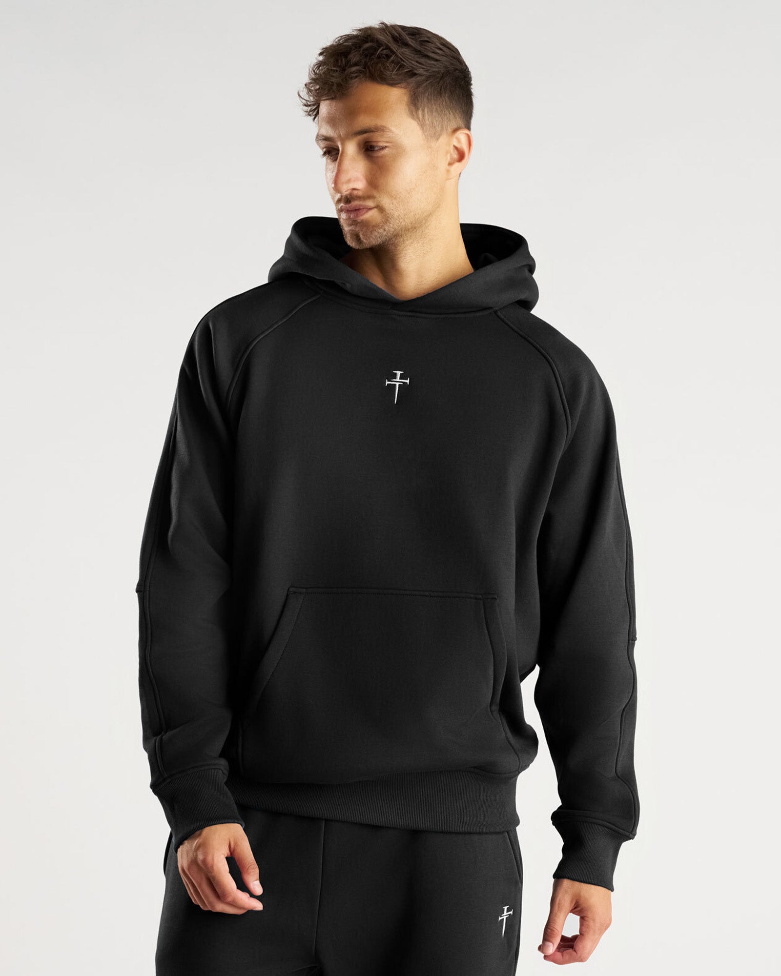 トップス FLEECE POCKET SIGNATURE PRINT HOODIE Signature Fleece Hoodie - Black