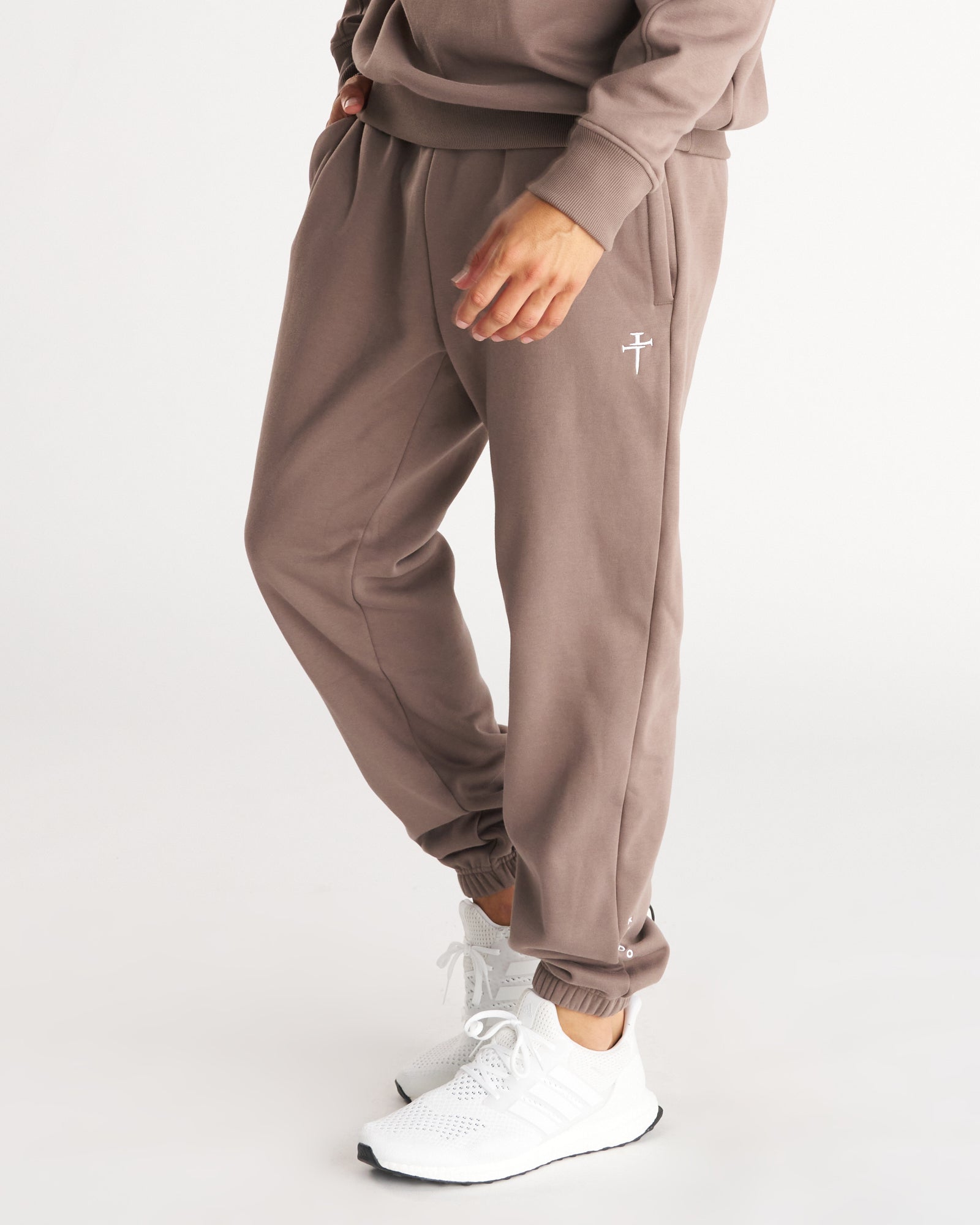 Signature Fleece Sweatpants - Deep Taupe