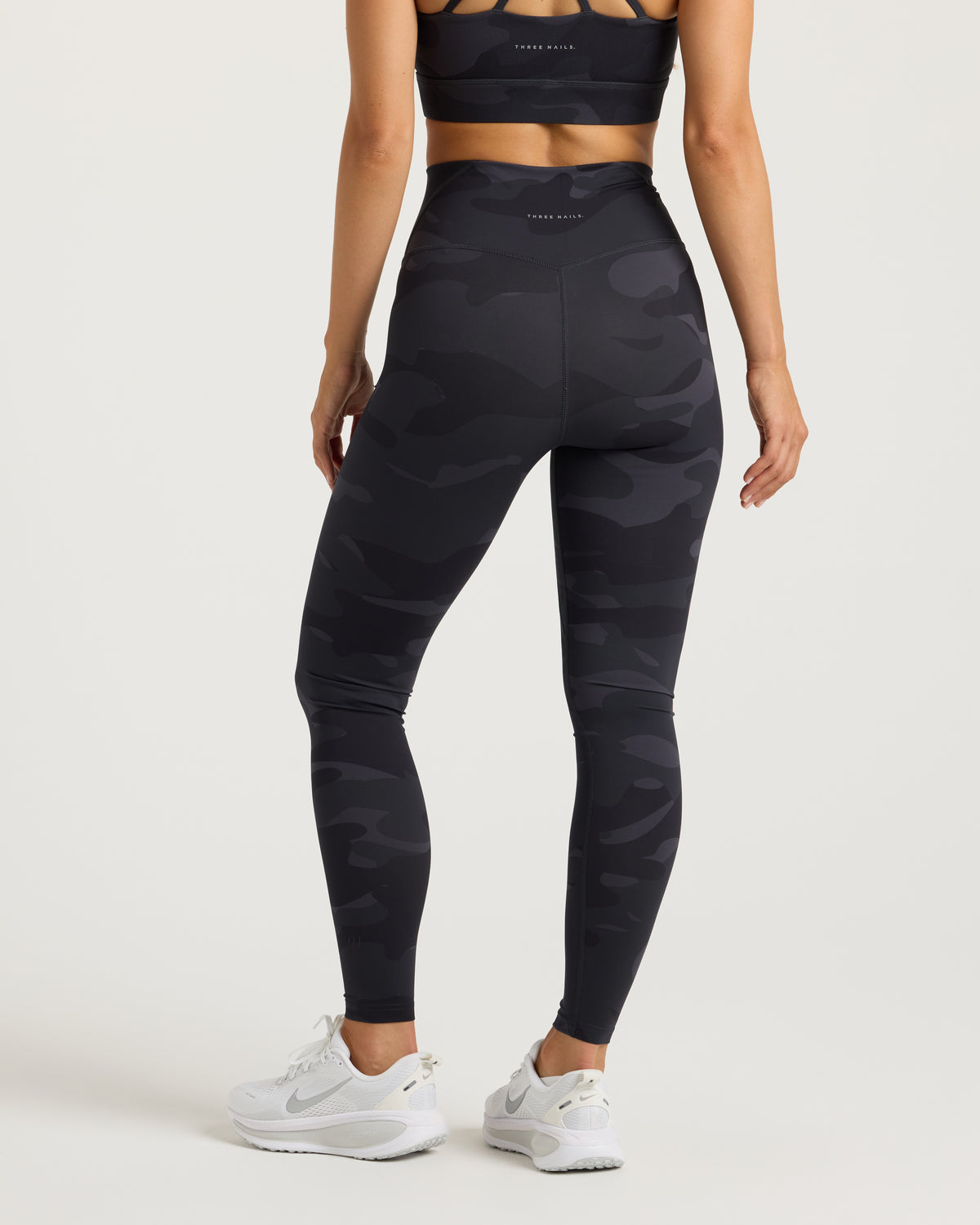Endura-Train™ Legging - Black Camo