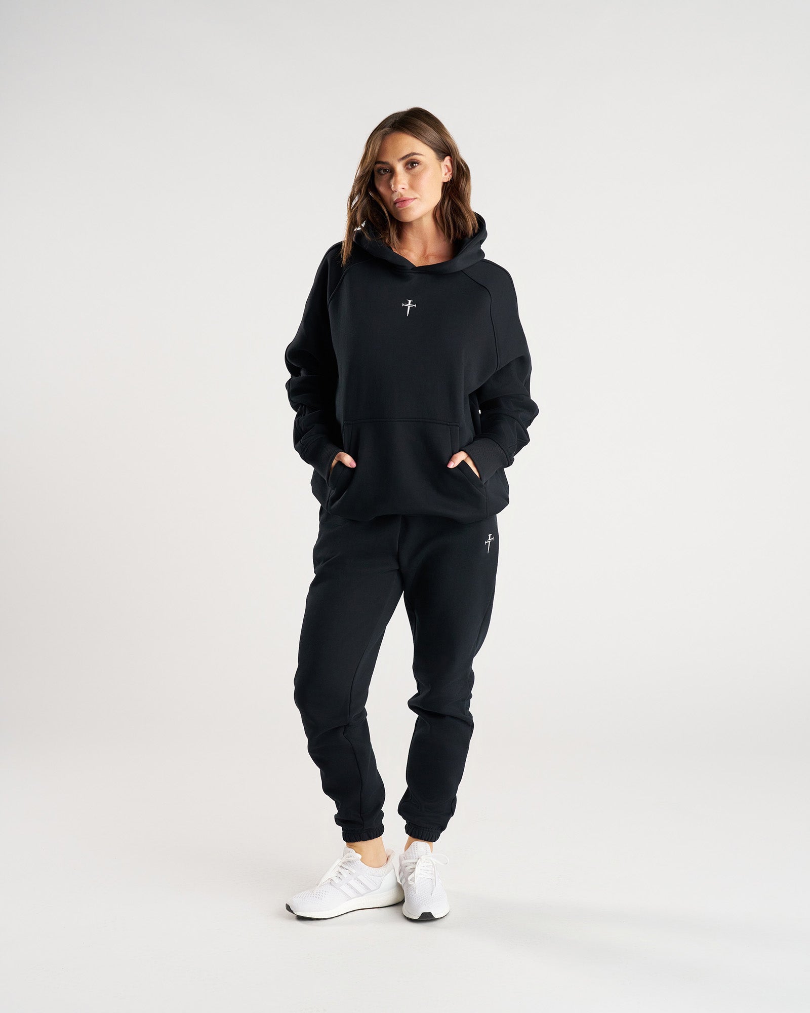 Signature Fleece Sweatpants - Black