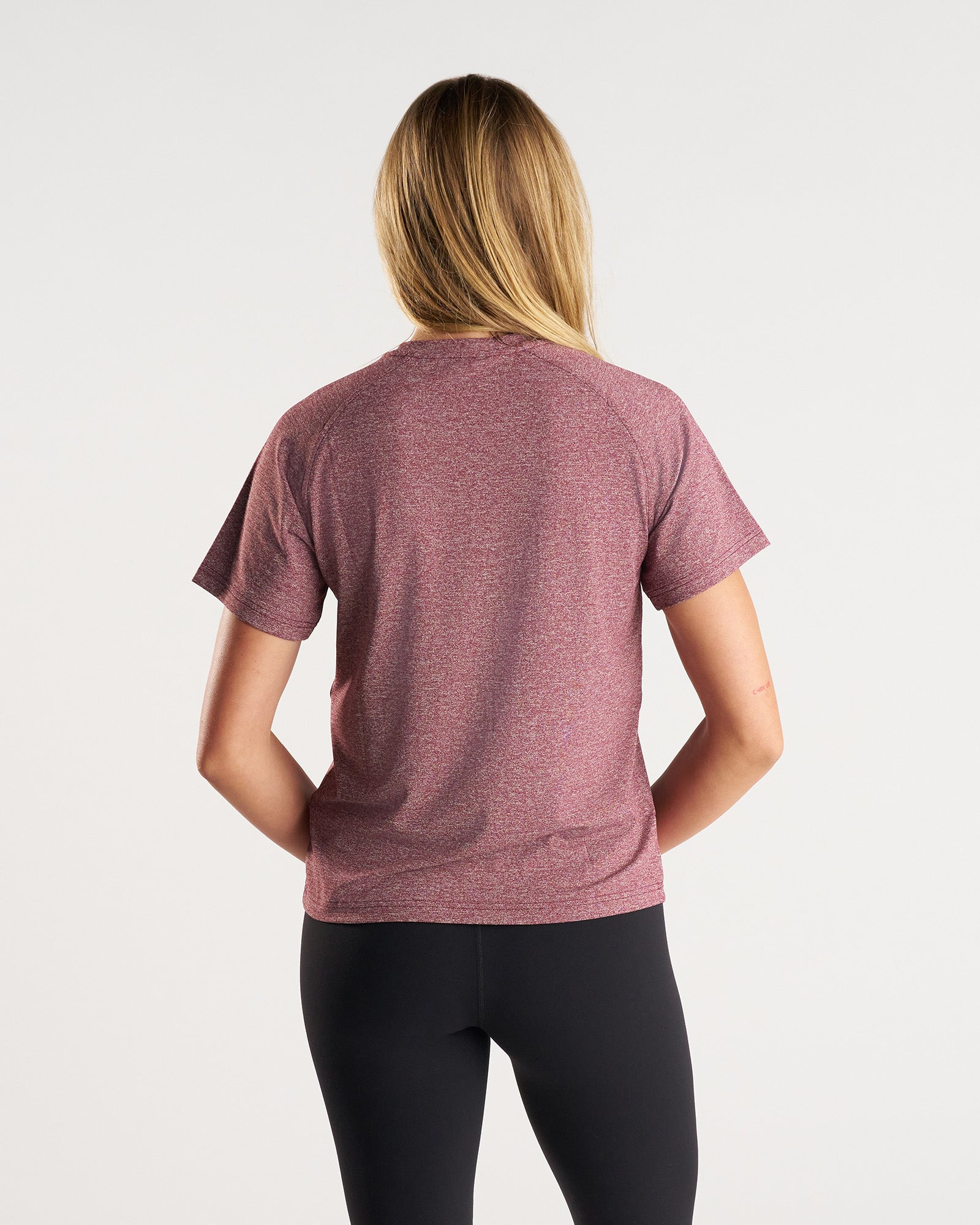Women's Aion-Lite™ Tee - Merlot Marl