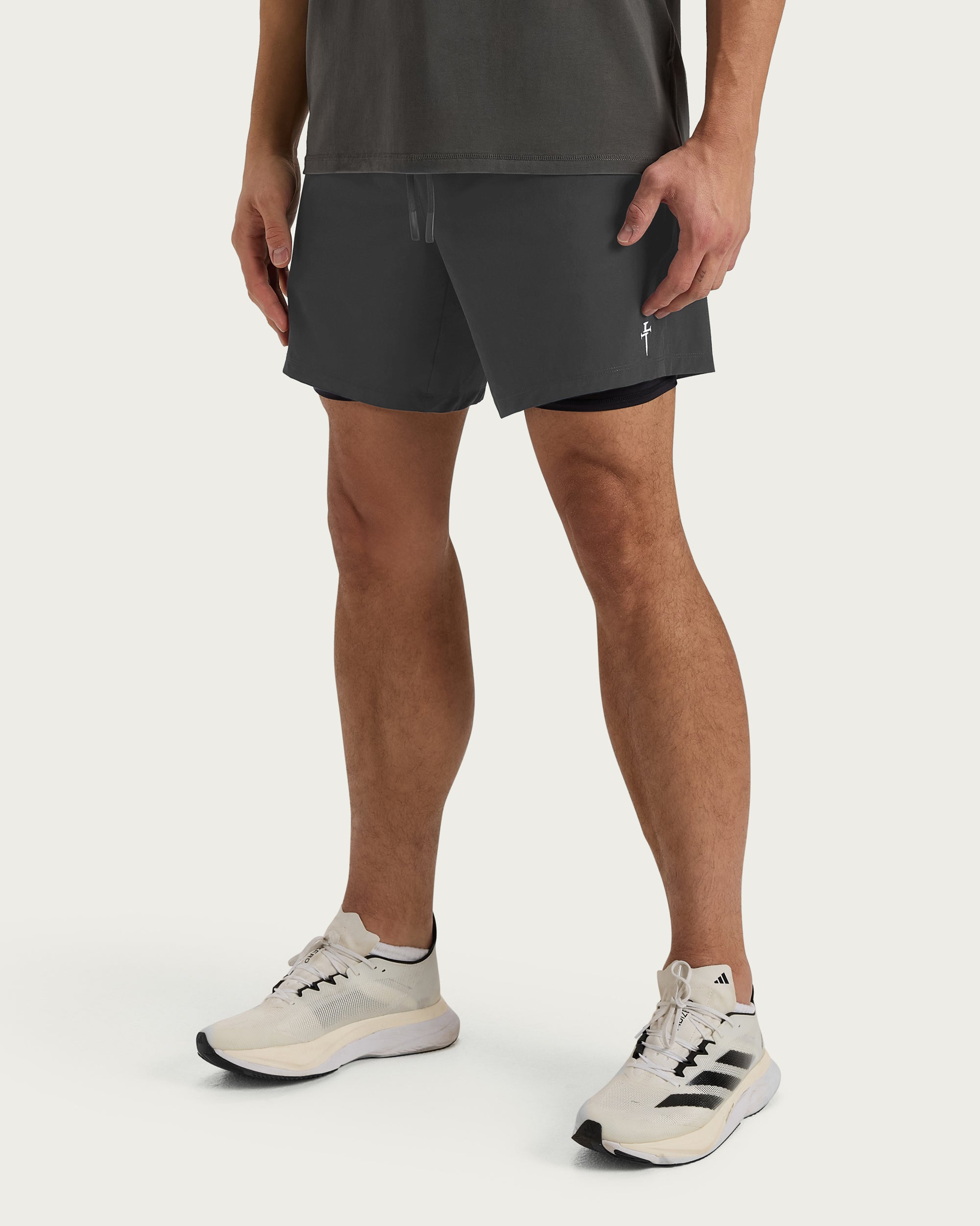 Coastal Liner 7" Short - Space Grey