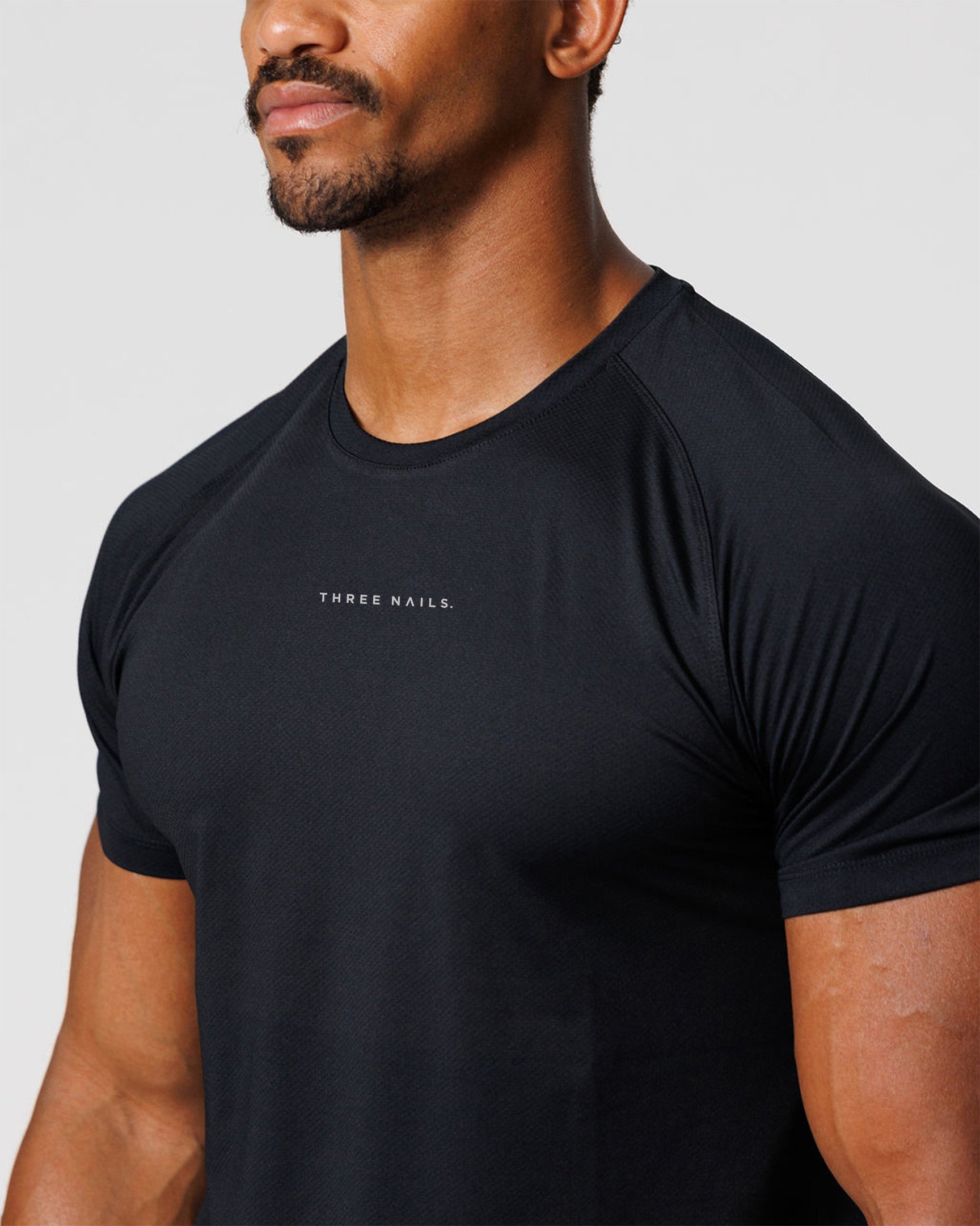 Pro-Tech Tee "Three Nails" - Black