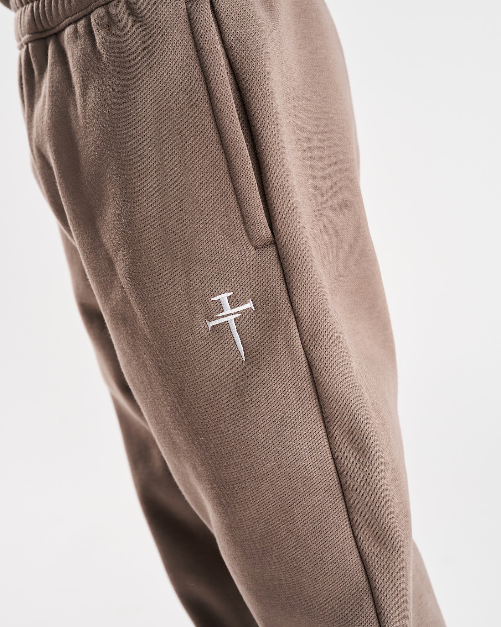 Youth Signature Fleece Sweatpants - Deep Taupe