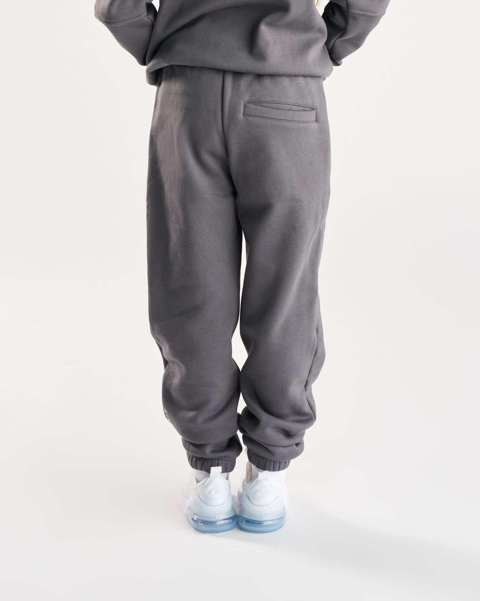 Youth Signature Fleece Sweatpants - Space Grey