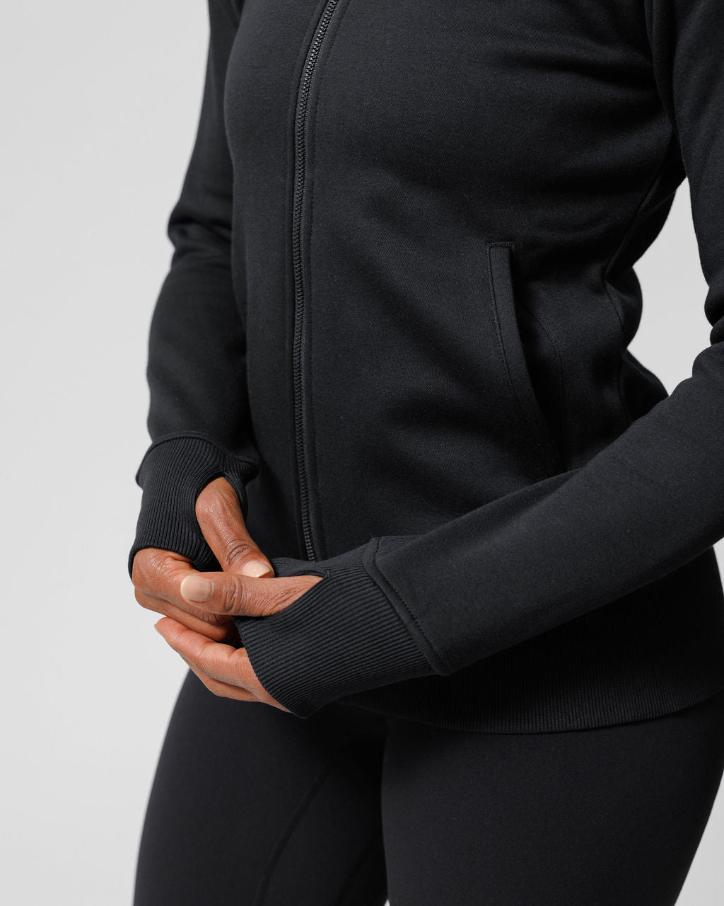 Nova Full Zip - Black