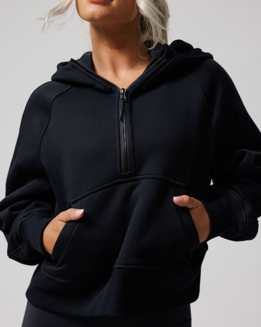 Nova Half Zip Hoodie "Minimal" - Black