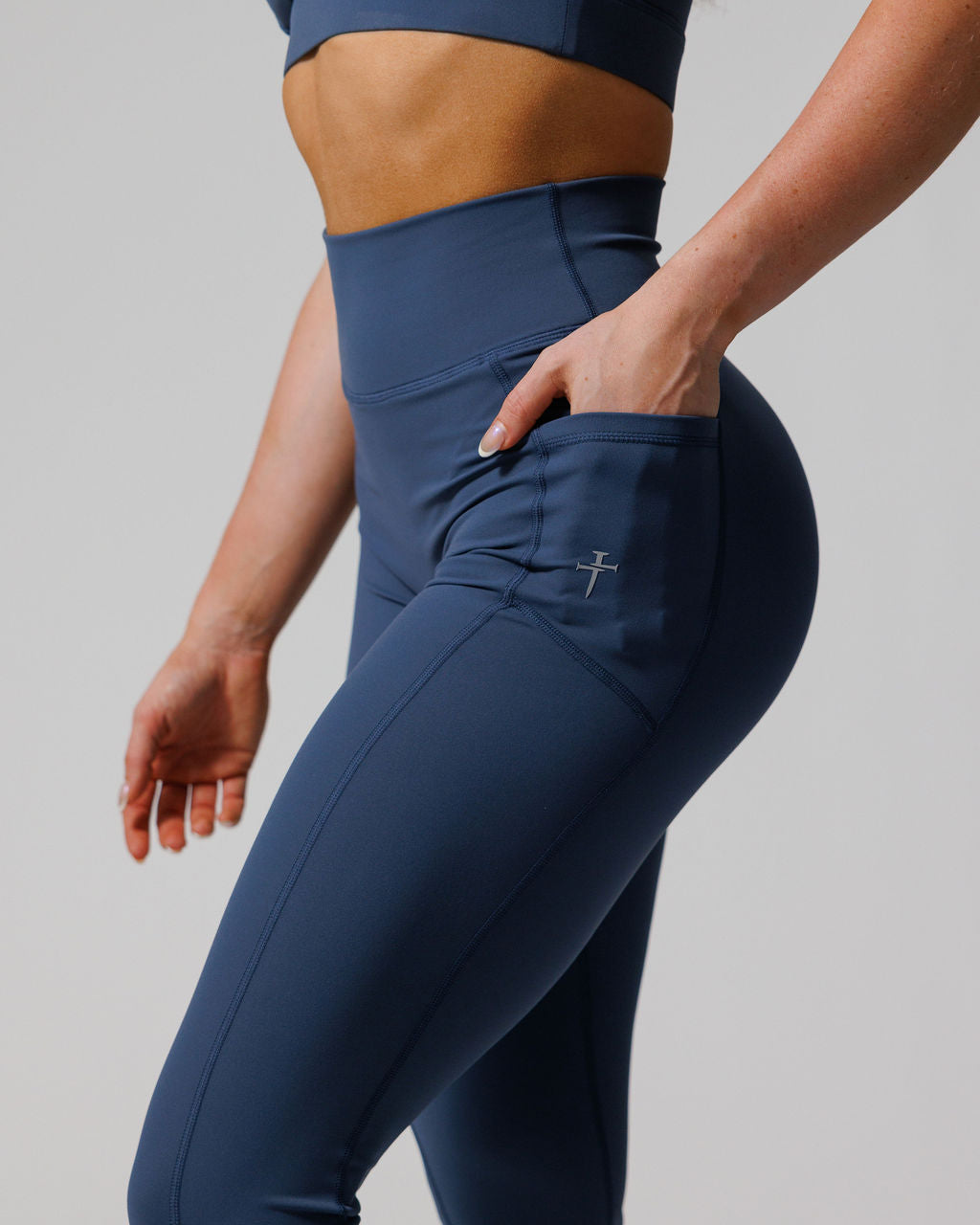 Nova Pocket Legging 27" - Midnight Navy