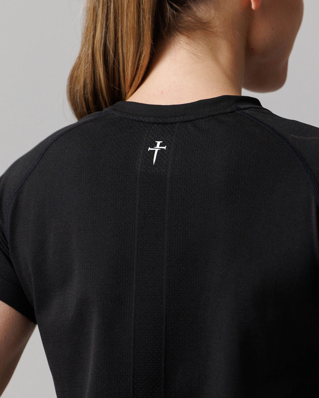 Women's Seamless Tee "Minimal" - Black