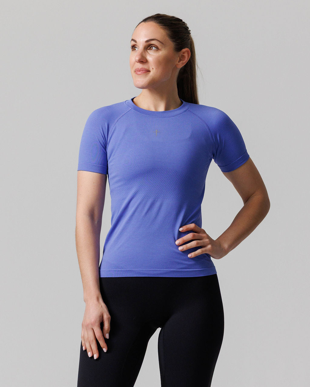 Women's Seamless Tee "Cross" - Serene Blue