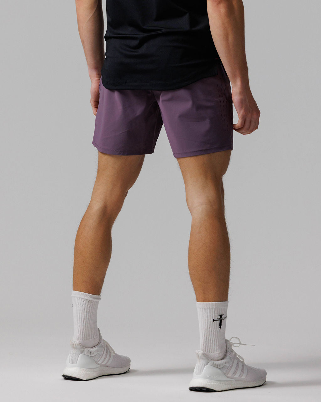 Vapor-Lite™ Hybrid Short - Black Plum