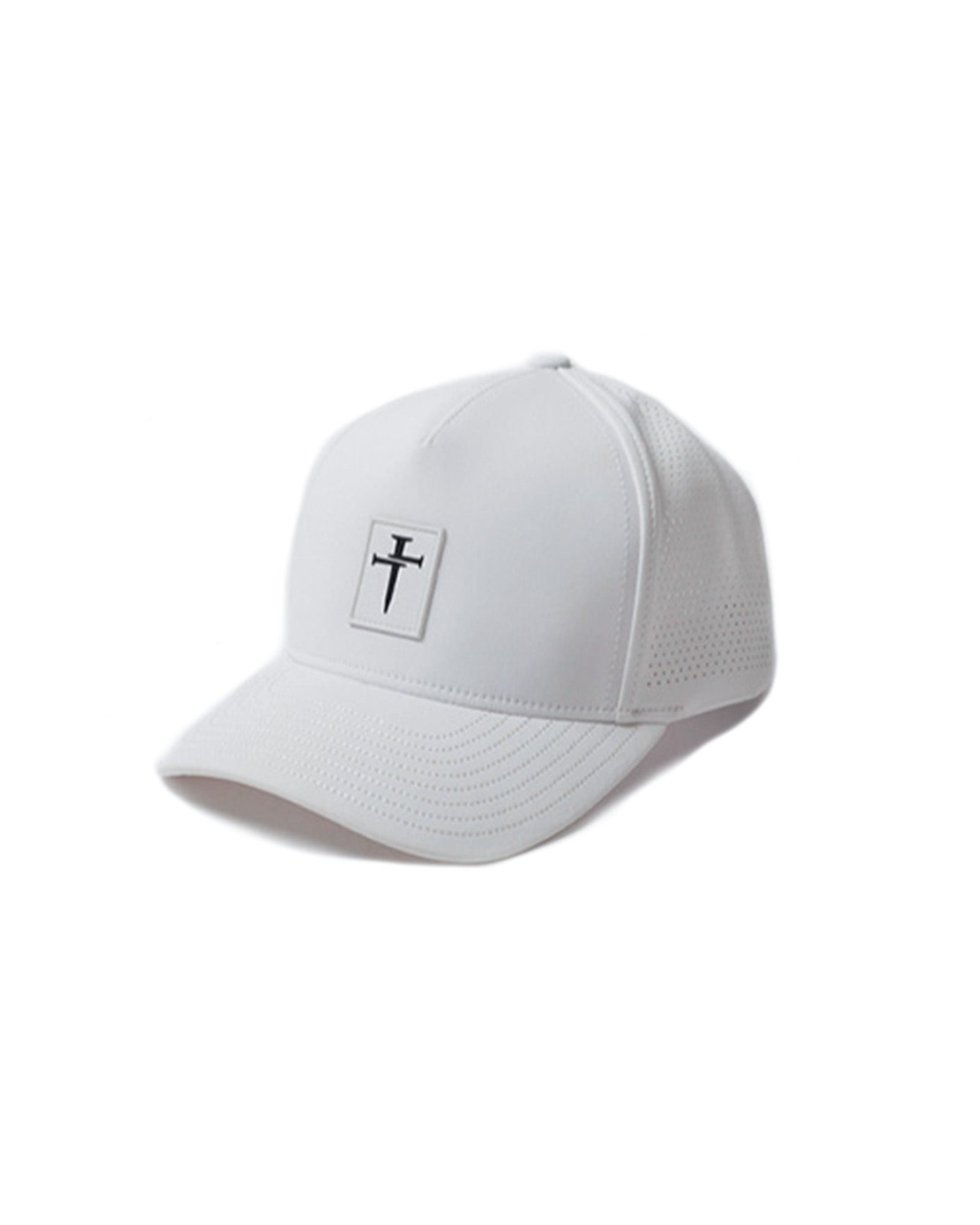 帽子 Chrome white cross cap Perforated Hat - White