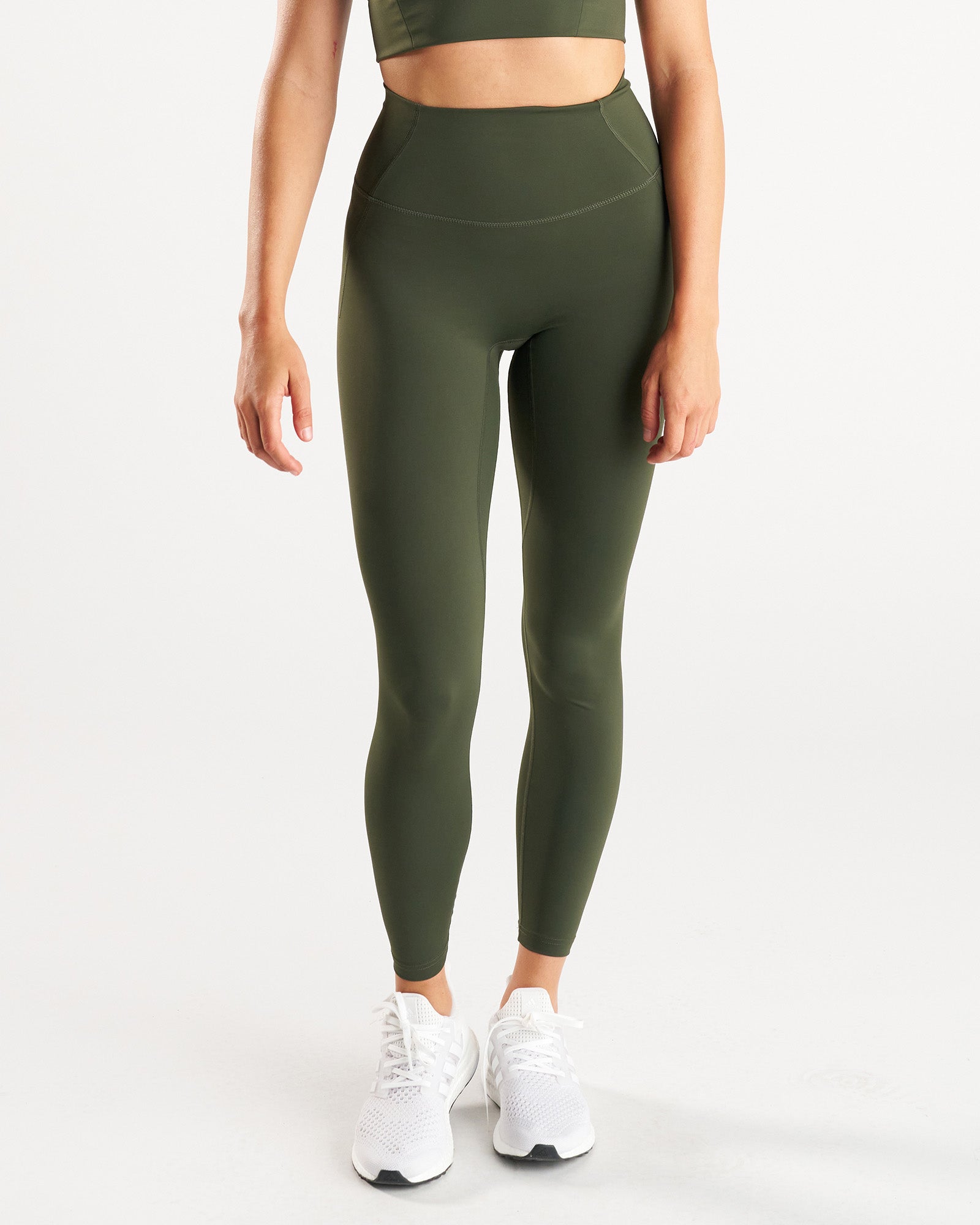 Endura-Train™ Legging - Dark Pine