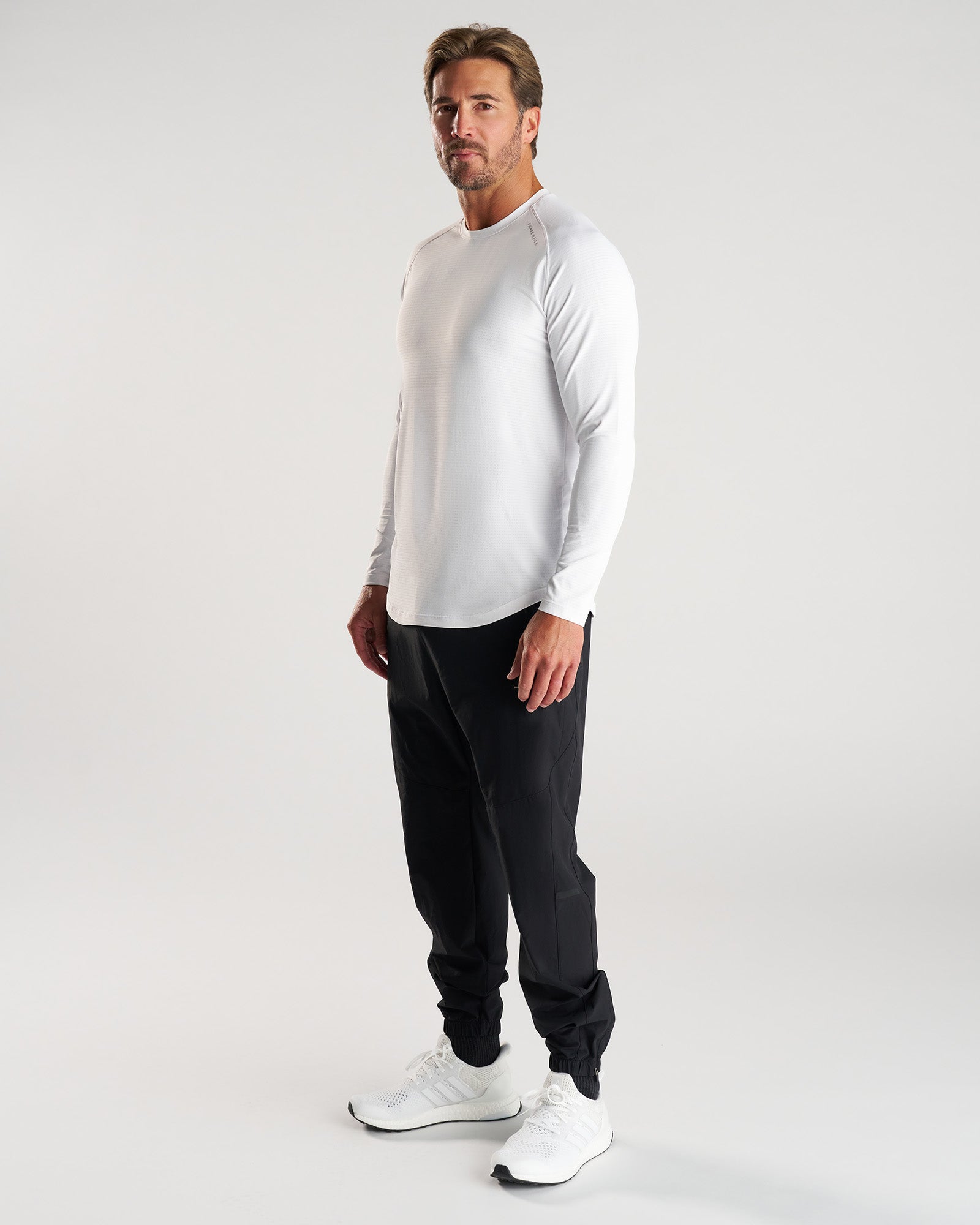 Aion-Lite™ Long Sleeve "Three Nails" - White