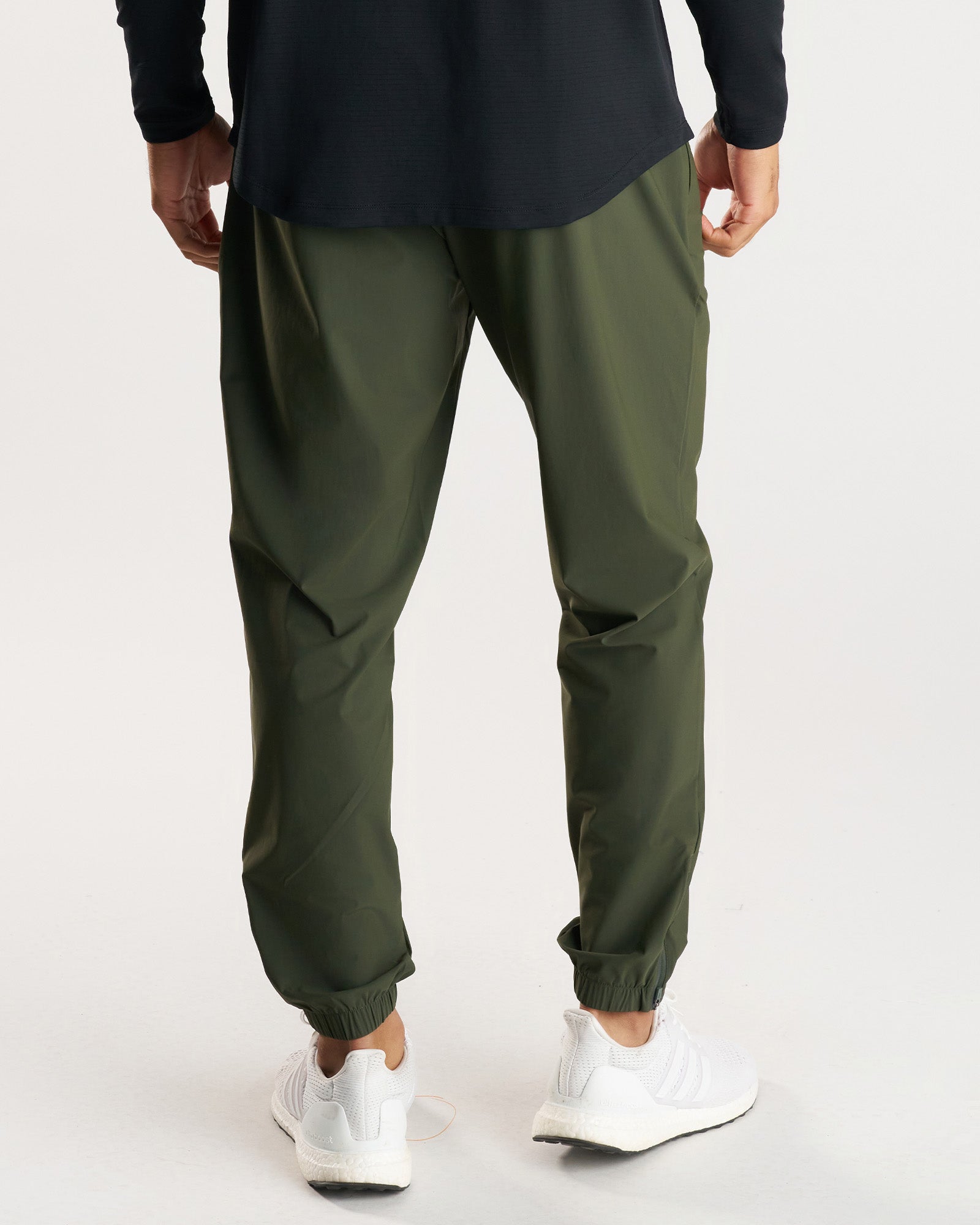 Vapor-Lite™ Jogger - Dark Pine