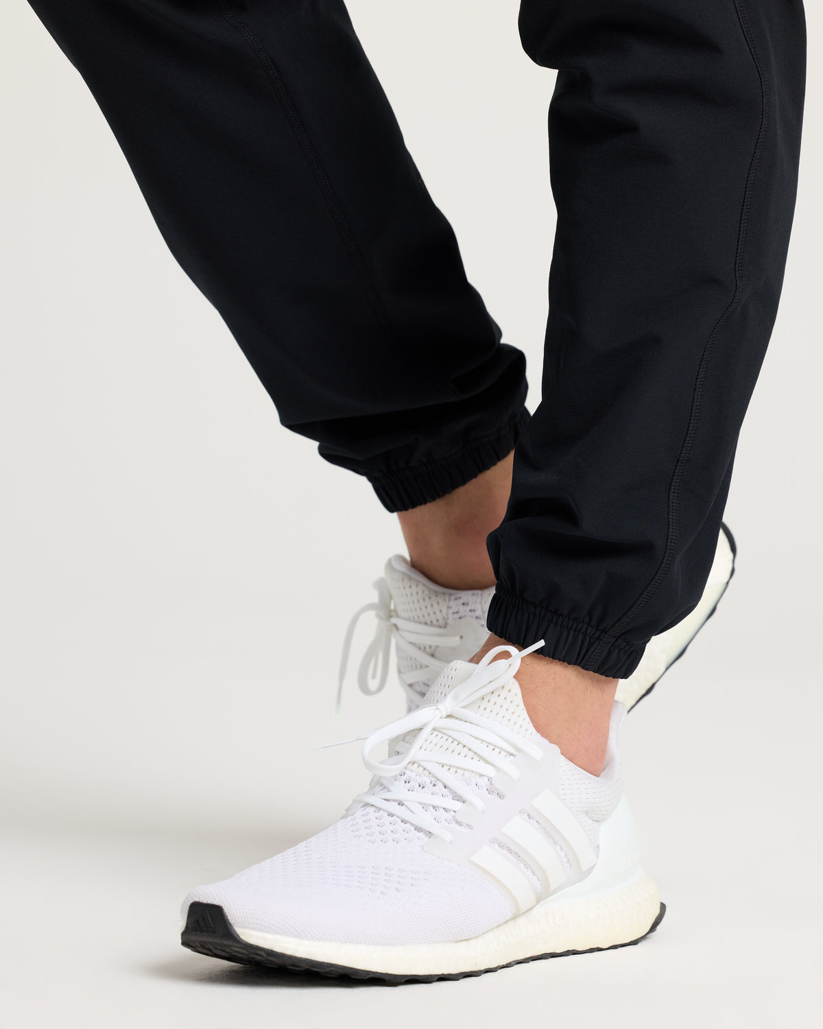 Vanta+ Jogger - Black