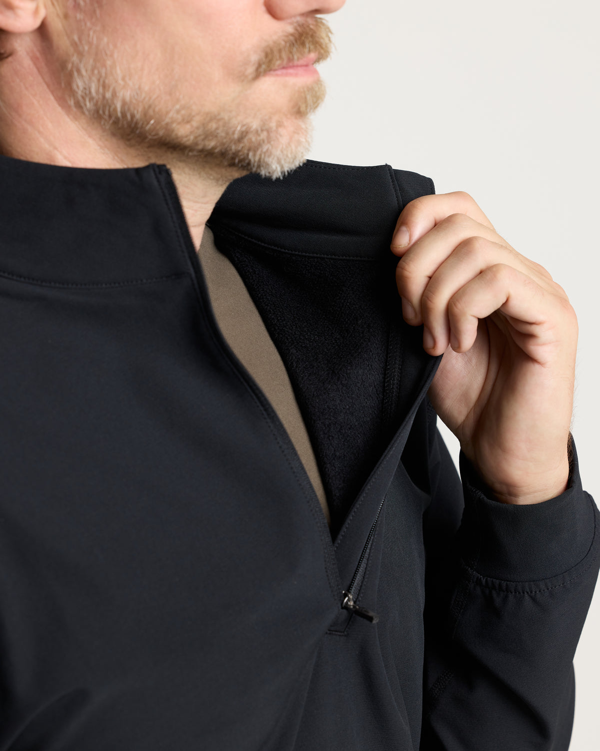 Vanta+ Quarter Zip - Blackout "Cross"
