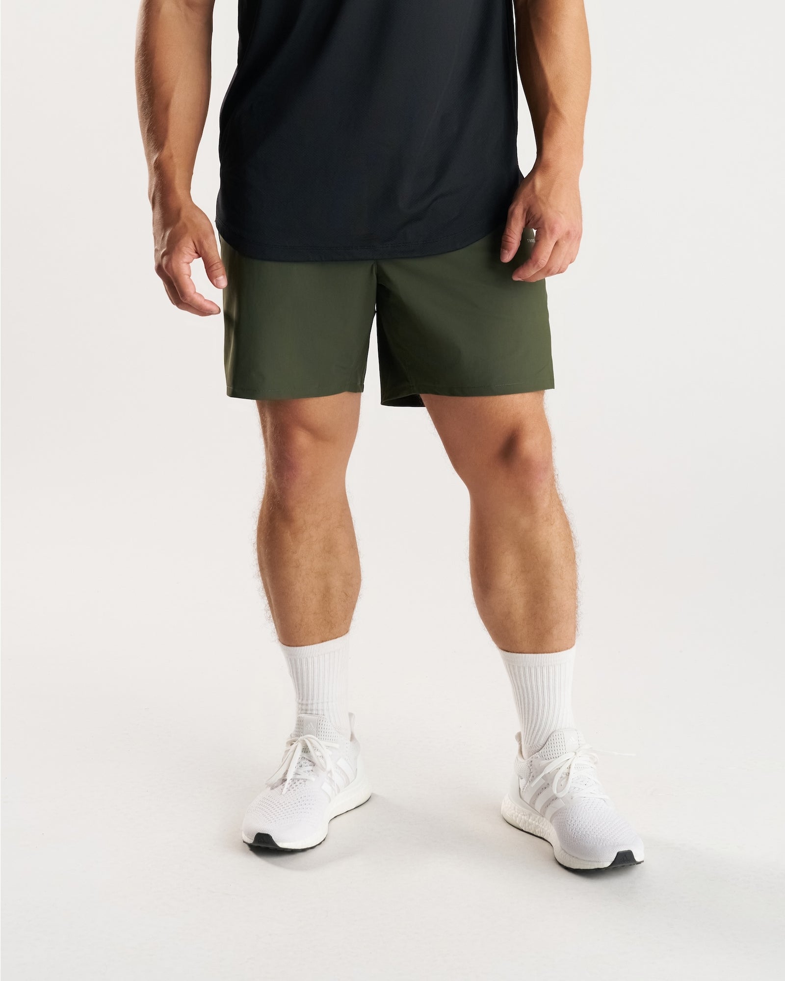 Vapor-Lite™ Hybrid Short - Dark Pine