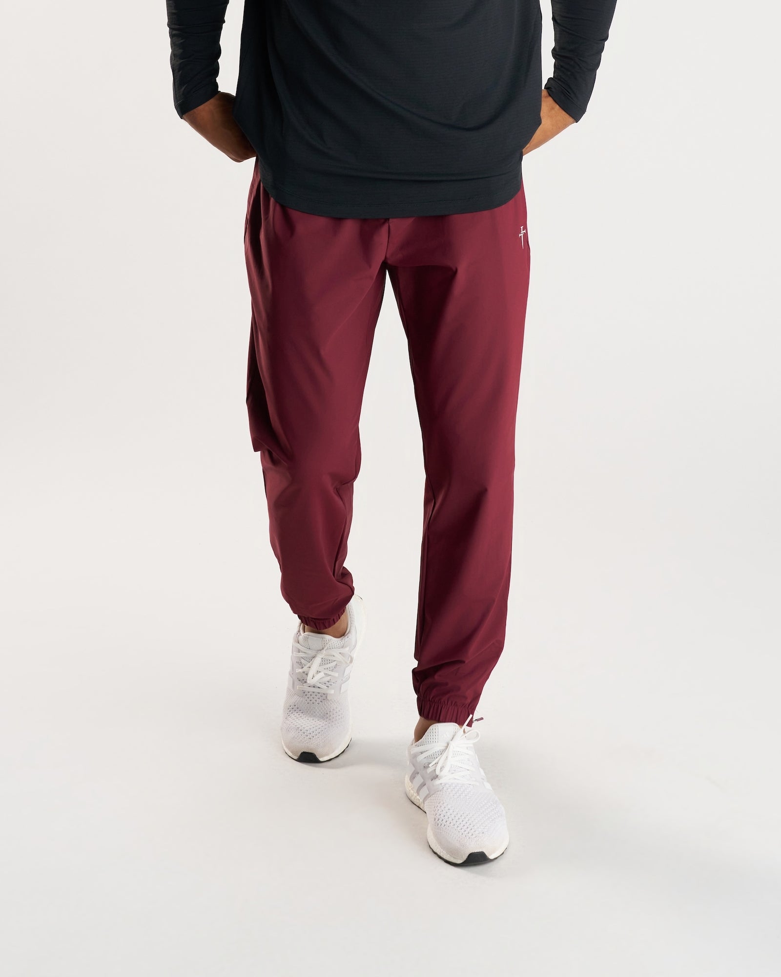 Vapor-Lite™ Jogger - Merlot