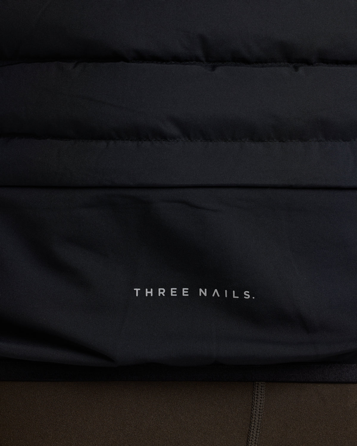 Arc Down Vest - Black