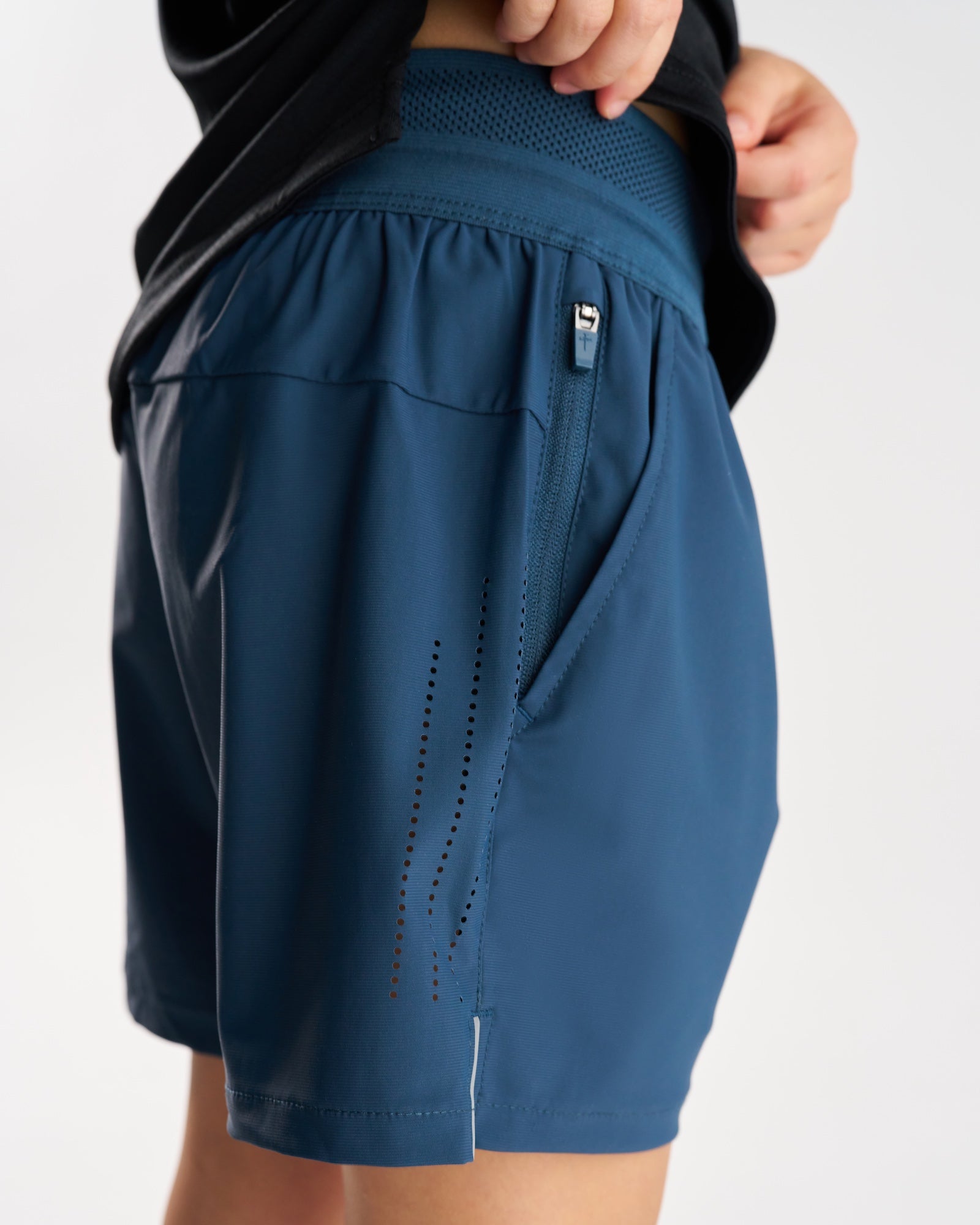 Youth Vapor-Lite™ Hybrid Short - Midnight Navy