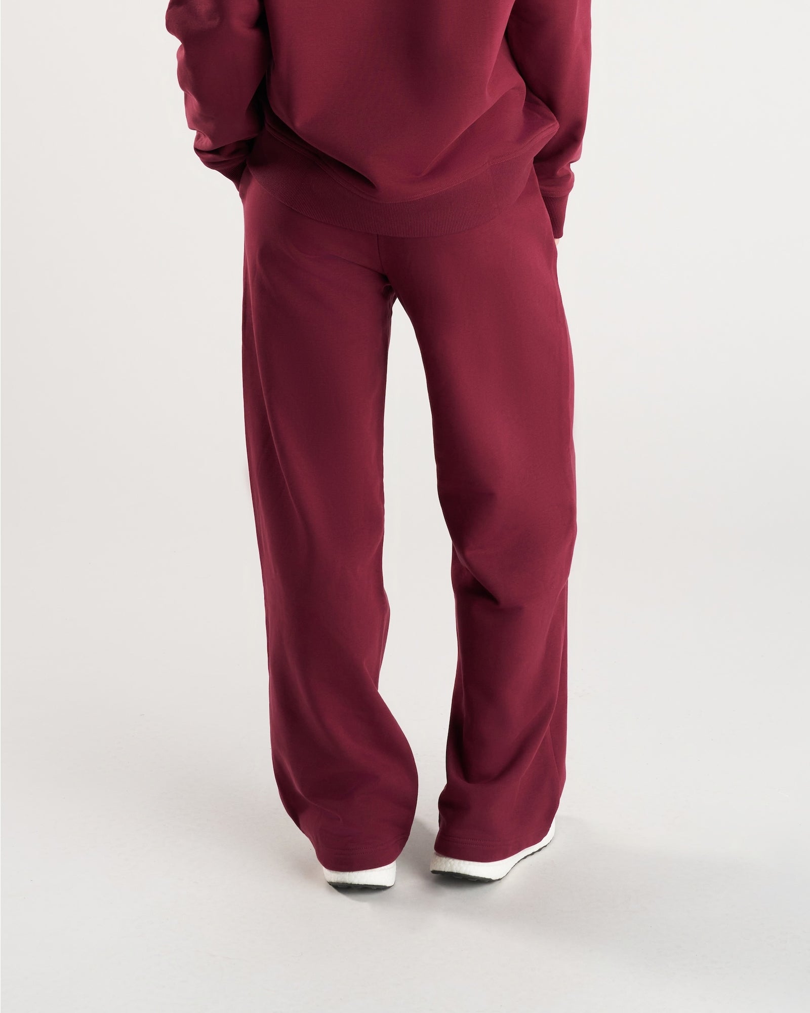Women's French Terry Straight Leg Pant - Merlot