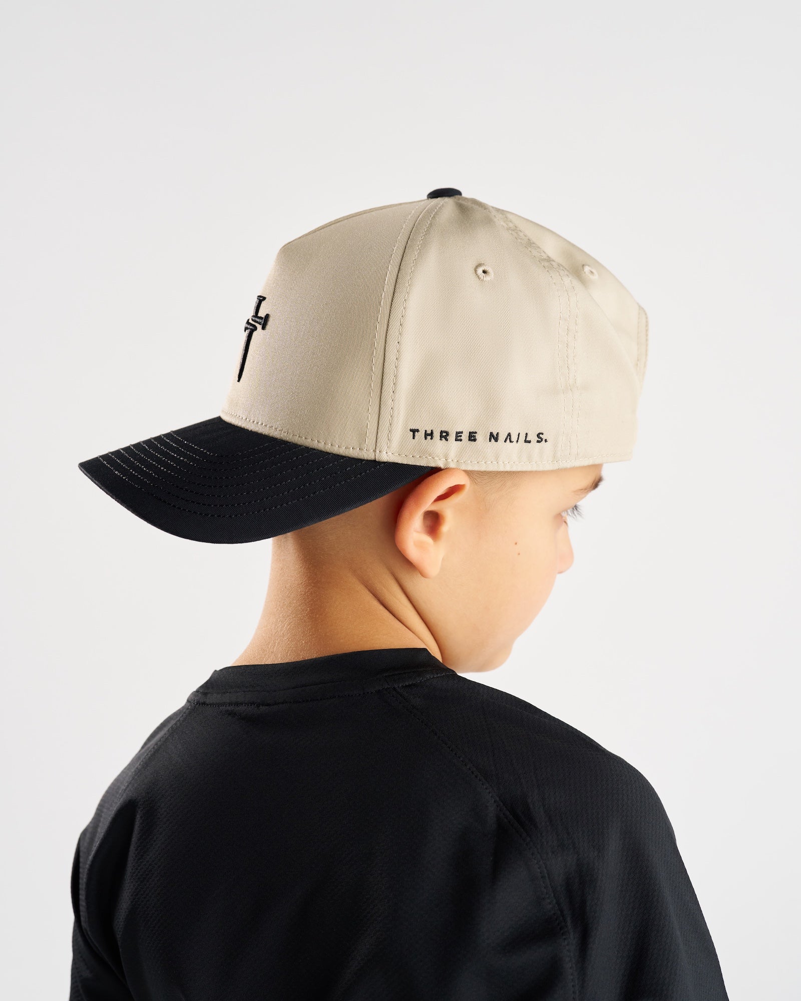 Youth Signature Two-Tone Hat - Black