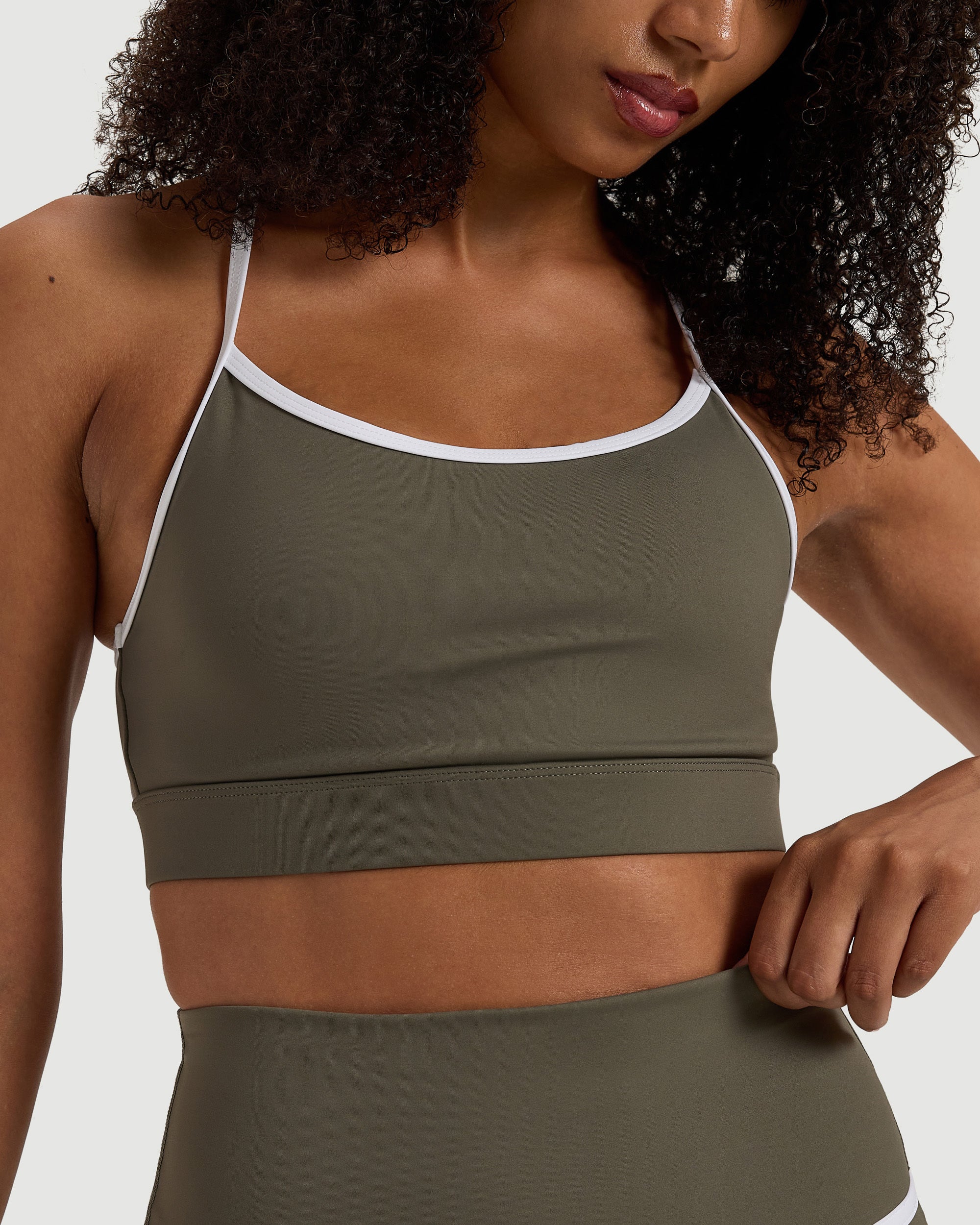 Endura-Train™ Contrast Sports Bra - Sage