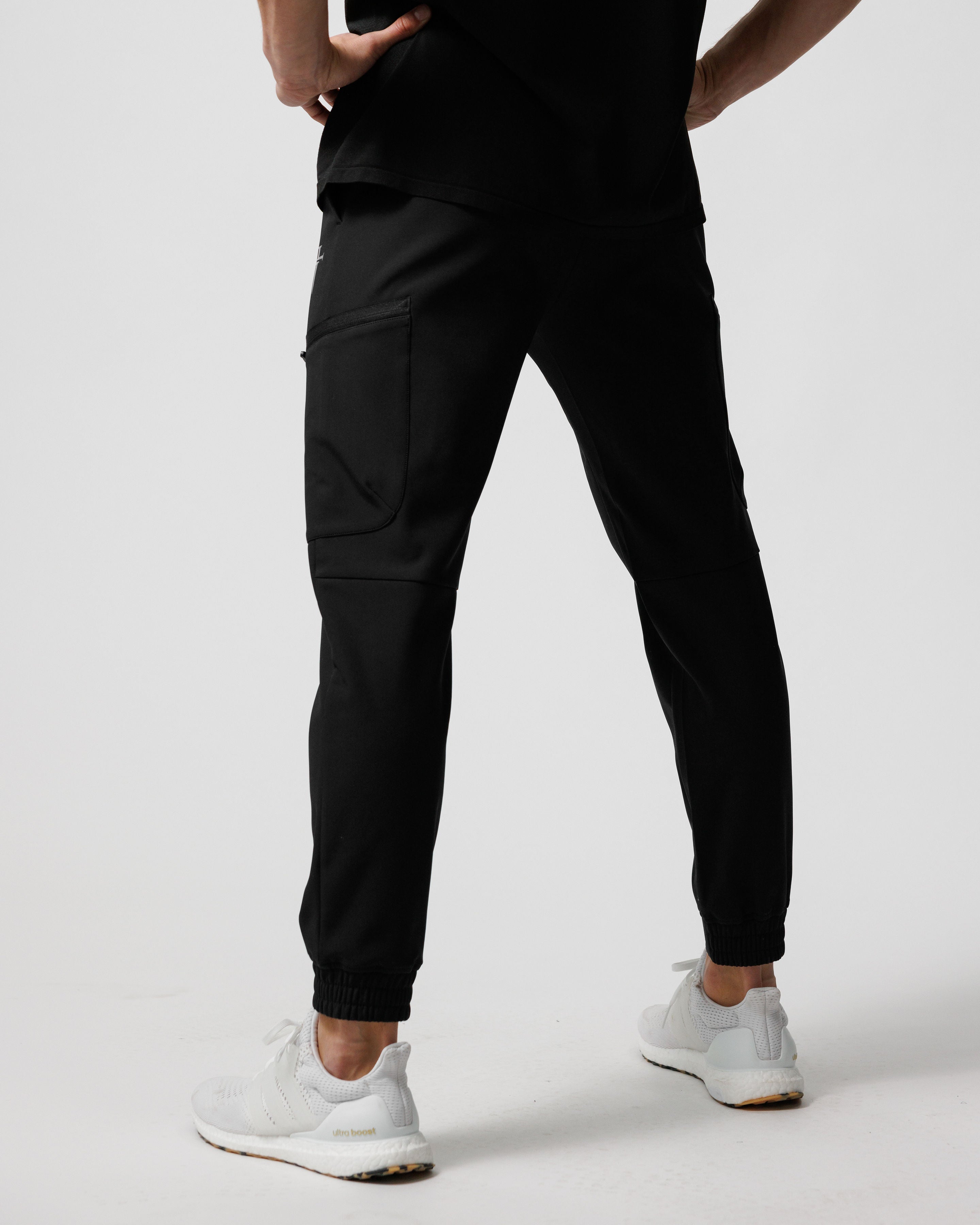 Apex Jogger - Black