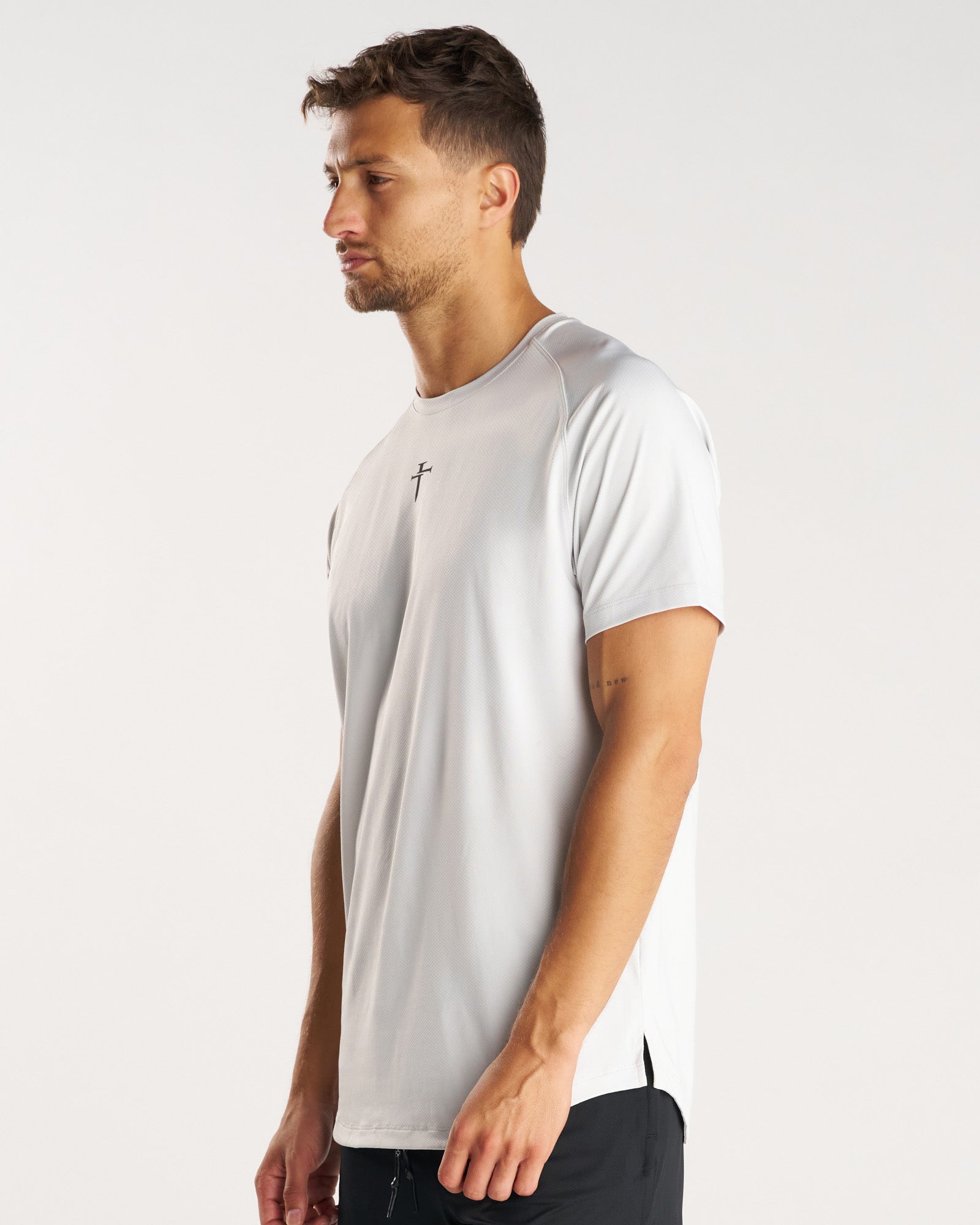 Pro-Tech Tee "Cross" - Stone