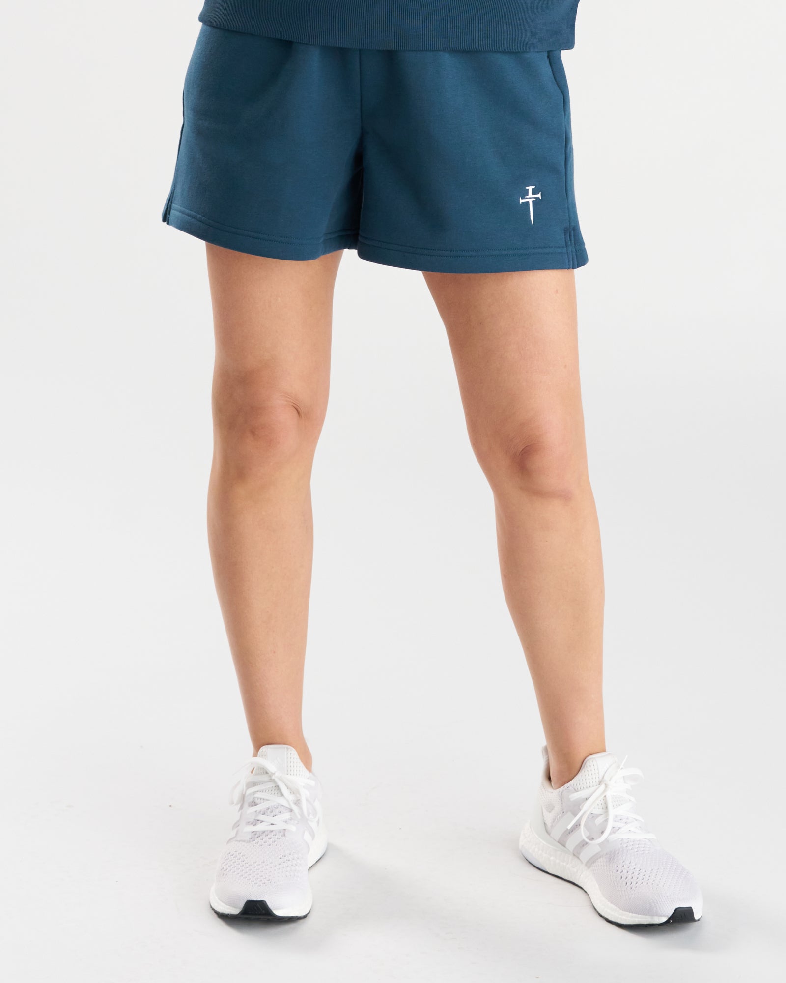 Women's Signature Fleece Sweatshorts - Midnight Navy
