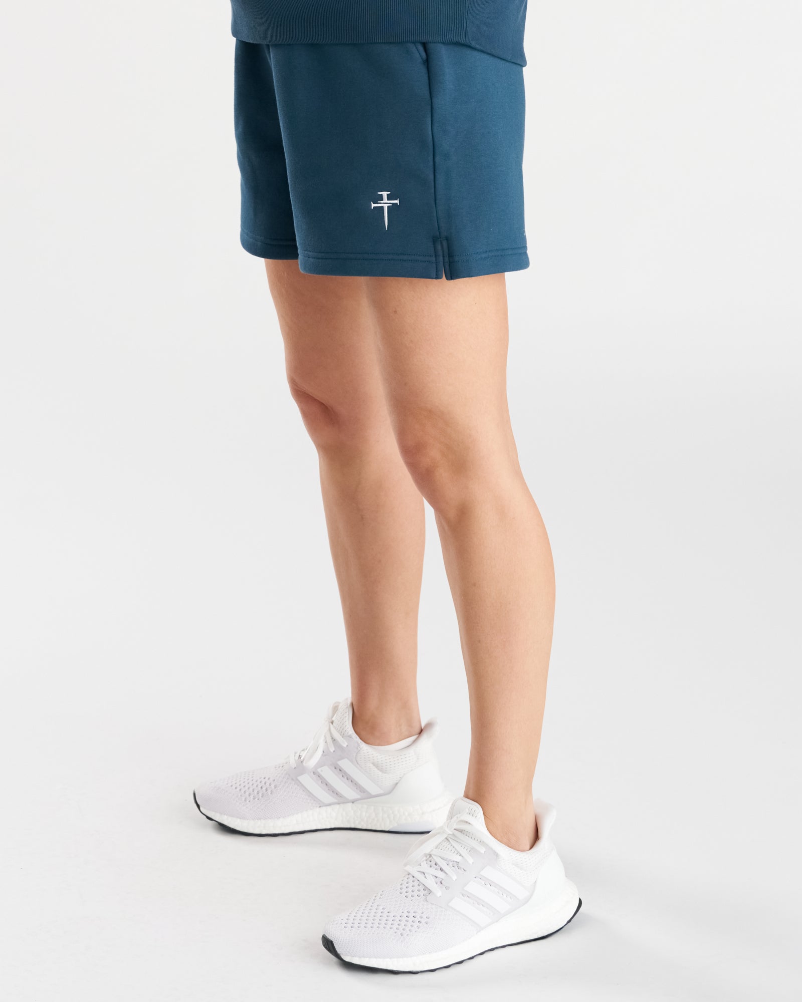Women's Signature Fleece Sweatshorts - Midnight Navy