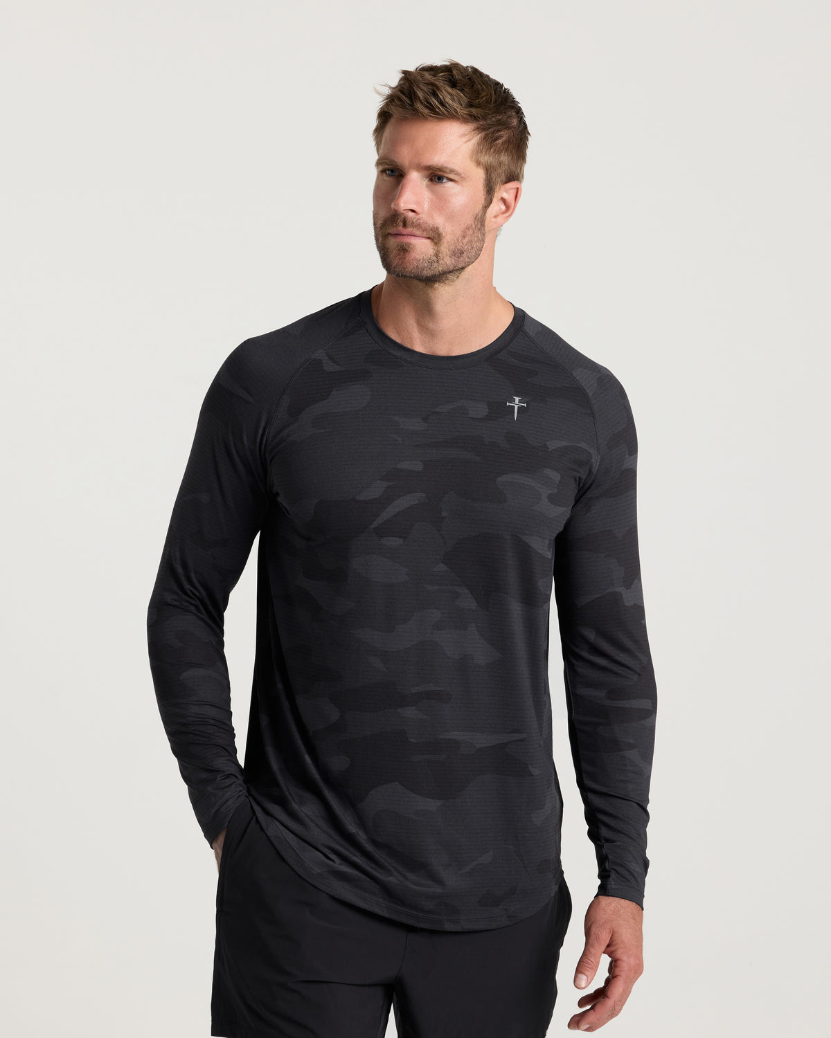 Aion-Lite™ Long Sleeve "Cross" - Black Camo