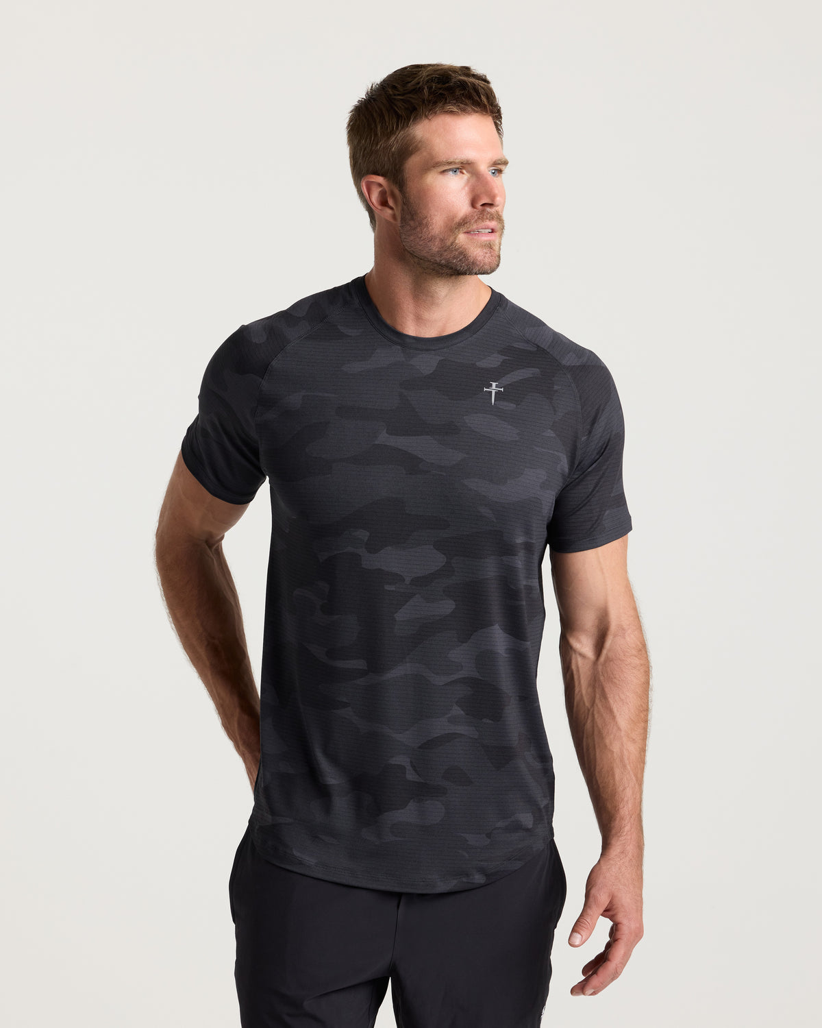 Aion-Lite™ Tee "Cross" - Black Camo