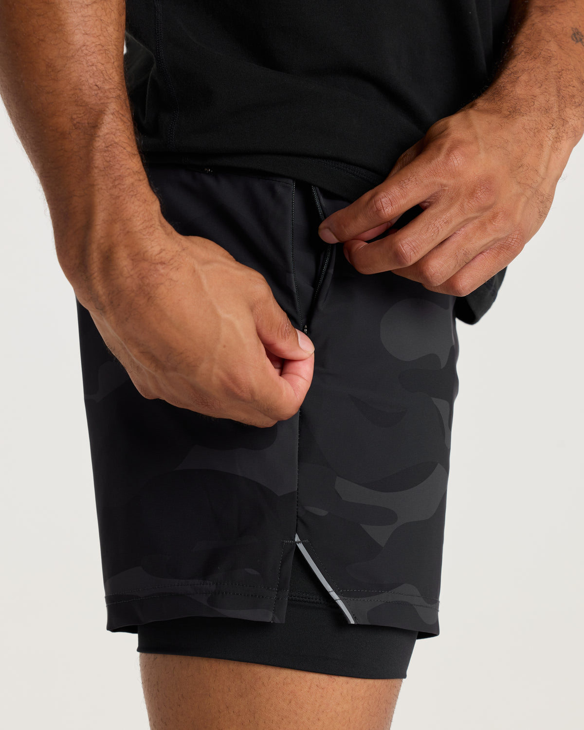 Vapor-Lite™ Liner 5" Short "Cross" - Black Camo