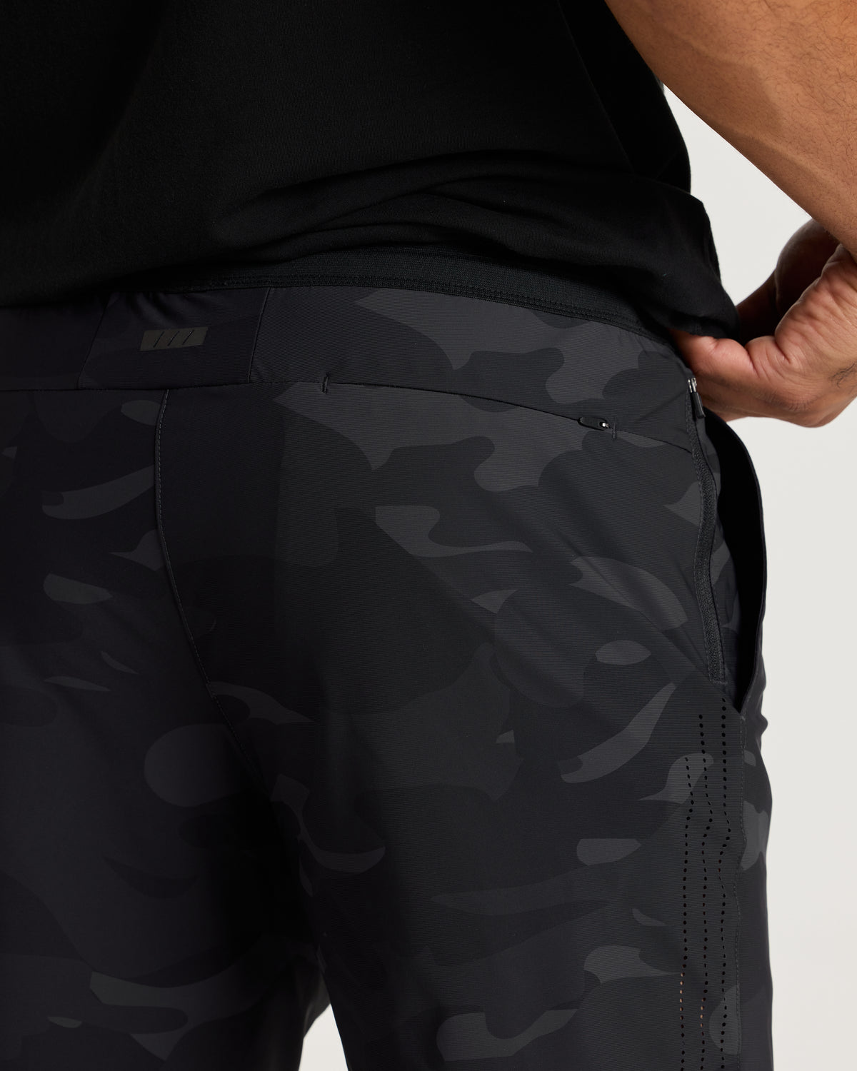 Vapor-Lite™ Hybrid Short - Black Camo